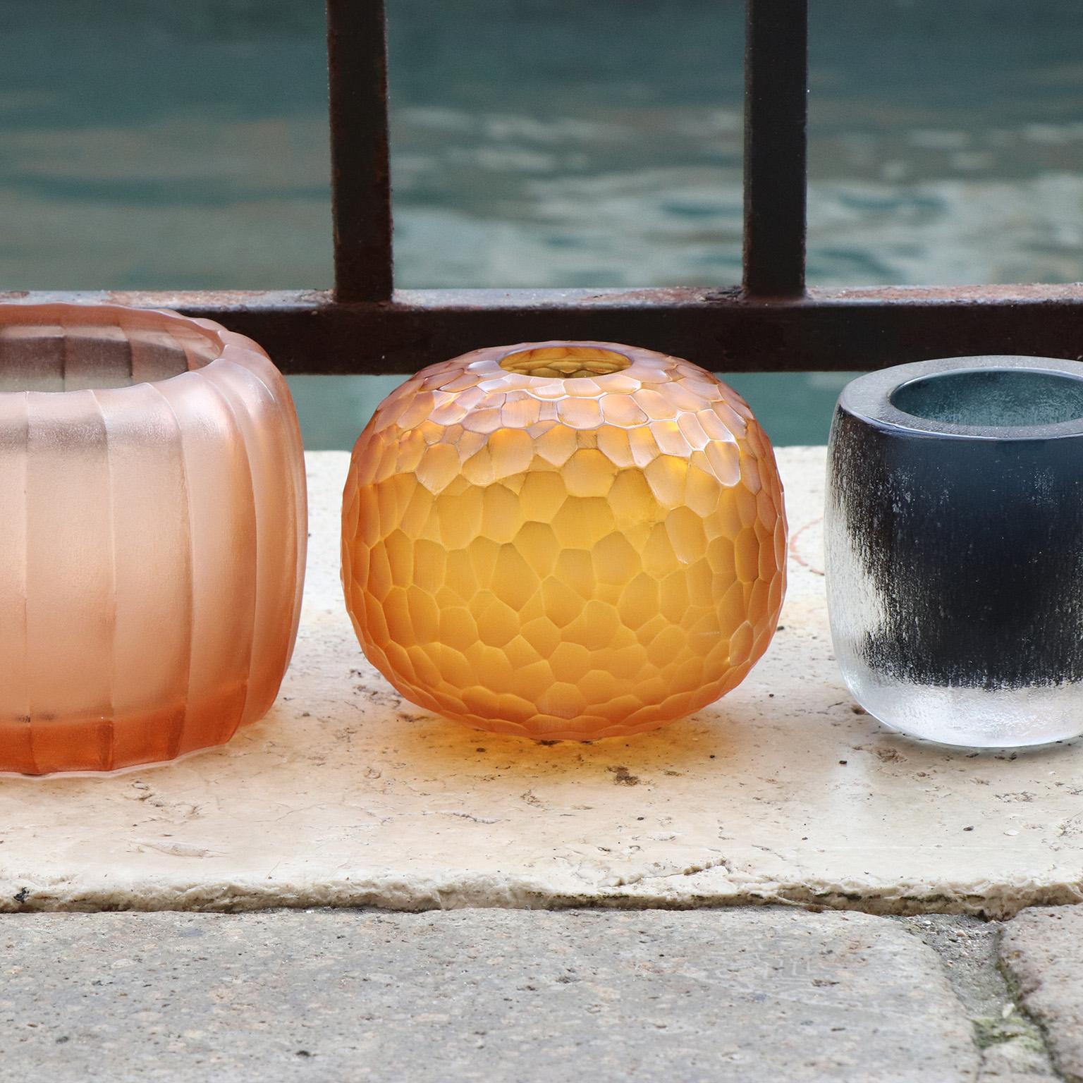 Contemporary 21st Century by Micheluzzi Glass Pozzo Light Pink Vase Handmade Murano Glass For Sale