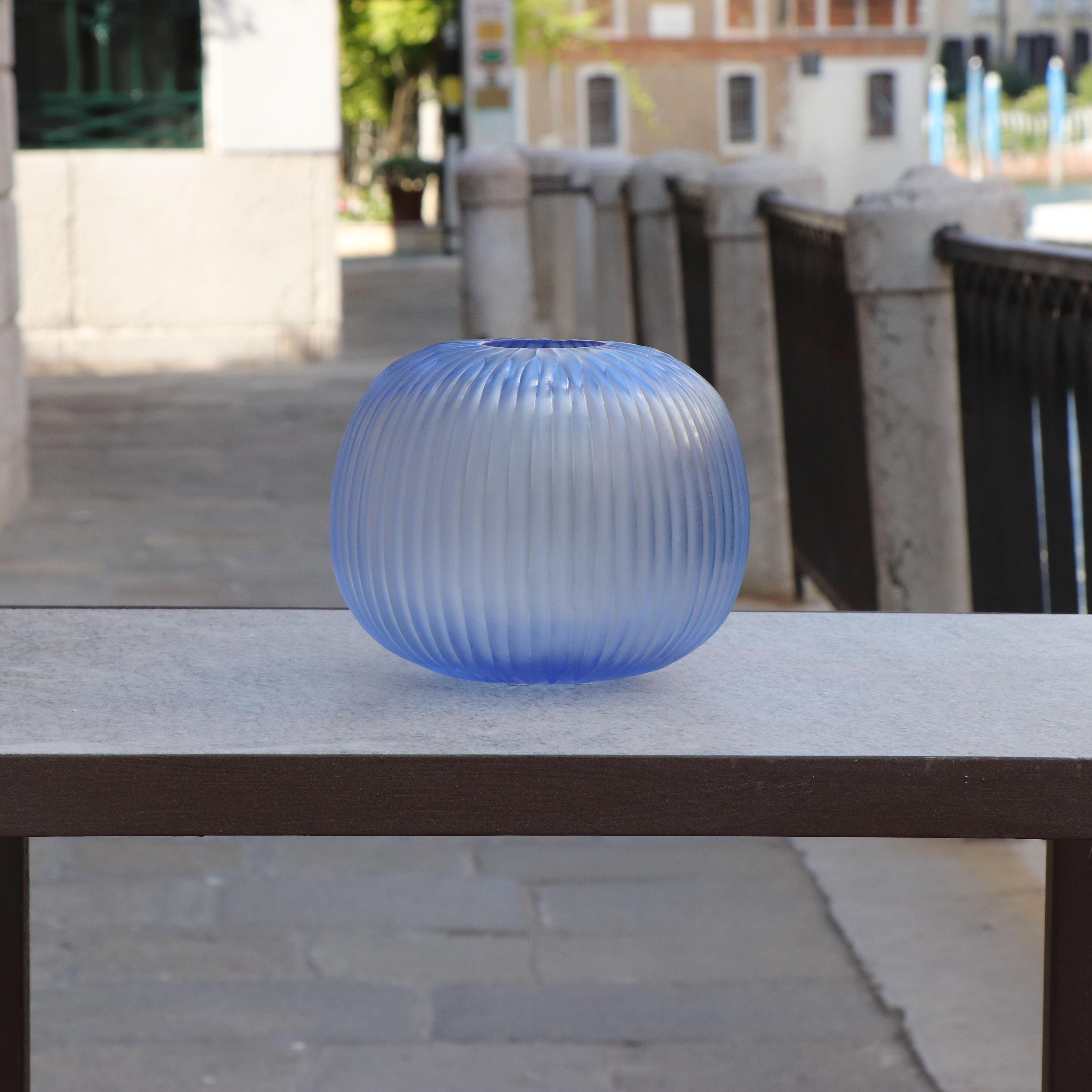 21st Century by Micheluzzi Glass Riccio Light Blue Vase Handmade Murano Glass In New Condition In Venice, IT