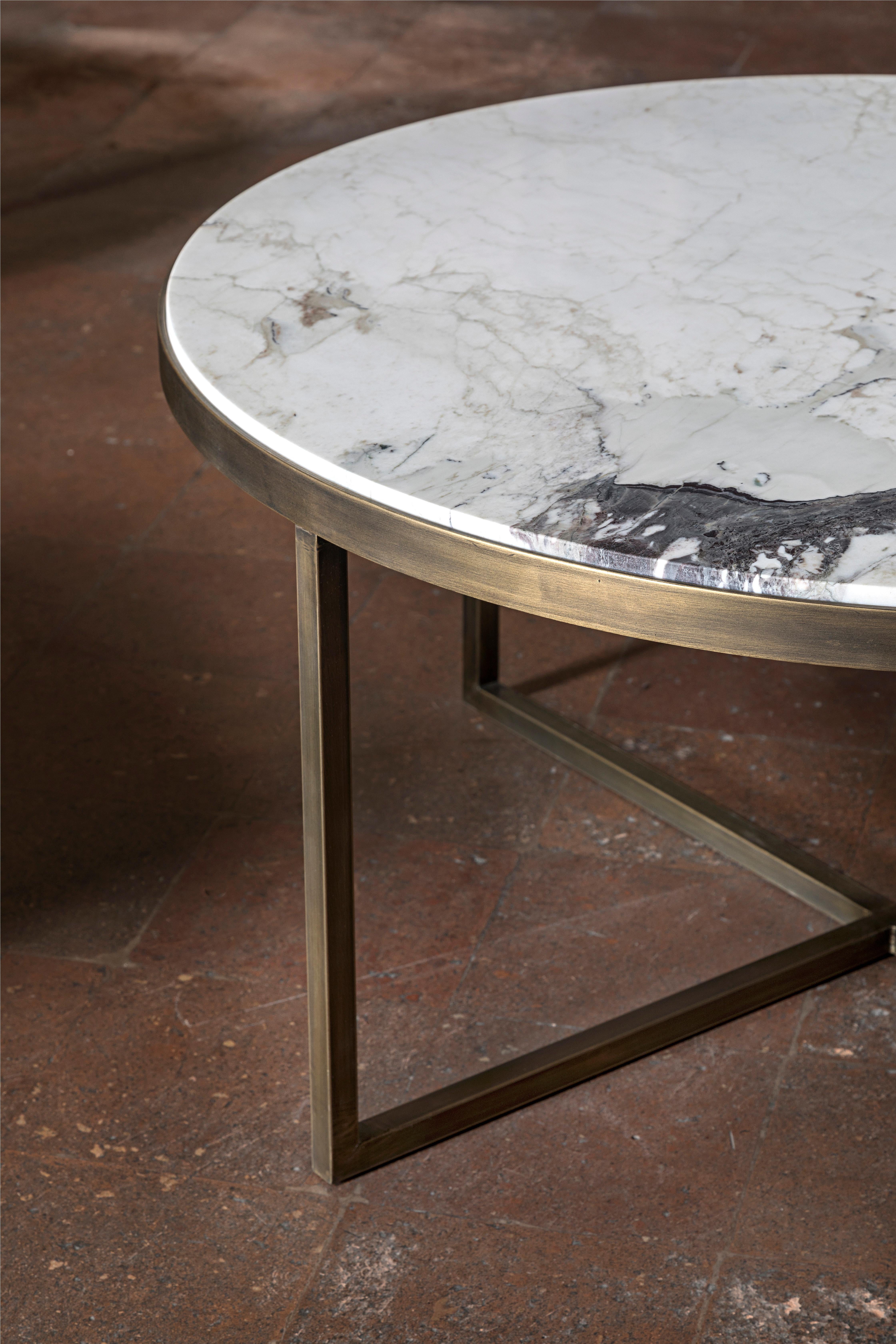 21st Century by Pelizzari Studio Calacatta Coffee Table Natural Brass Legs For Sale 1