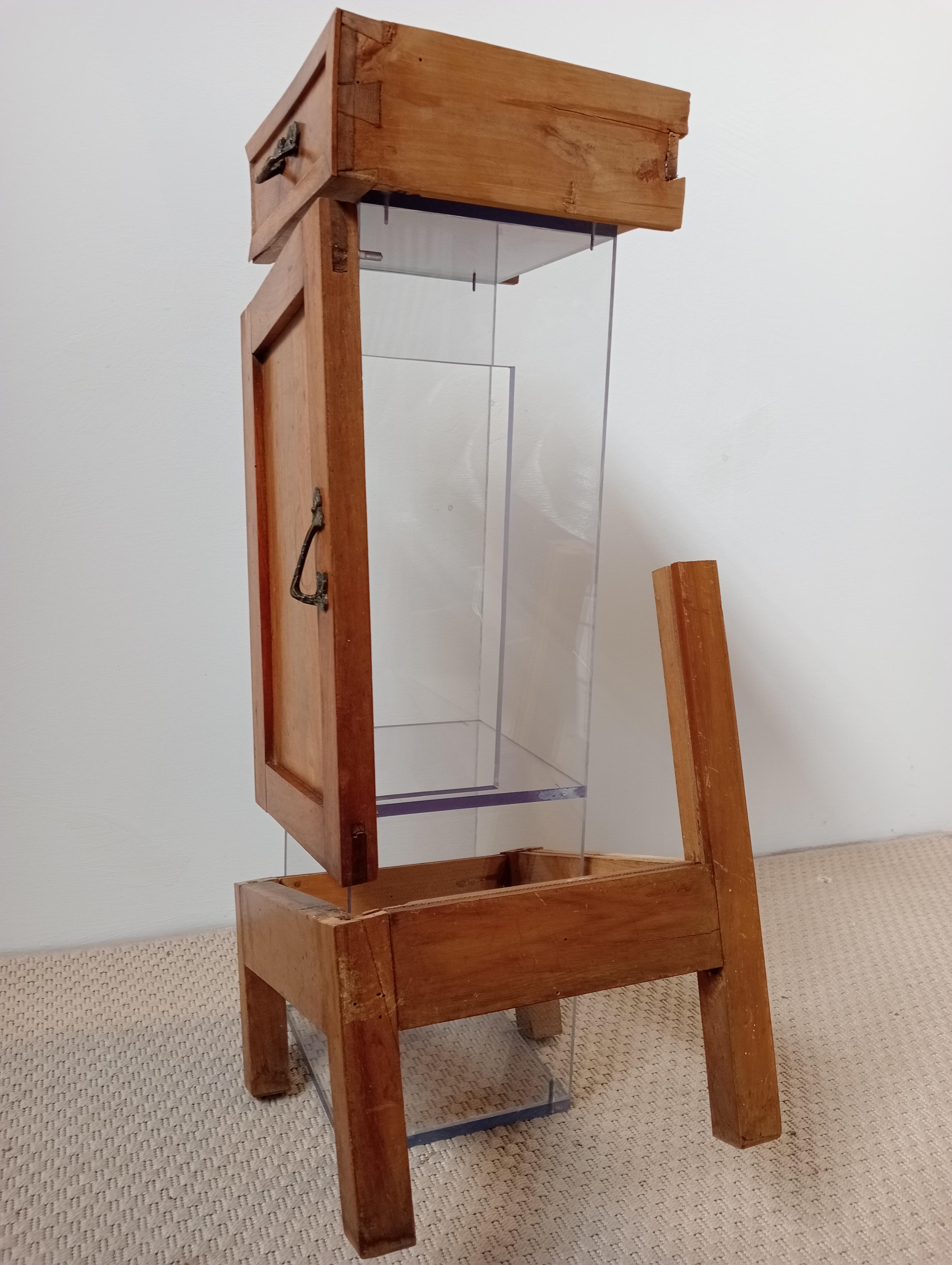 21st Century Cabinet Sculpture Contemporary Italian Design Wood & Plexiglass In Good Condition For Sale In Budoia, IT