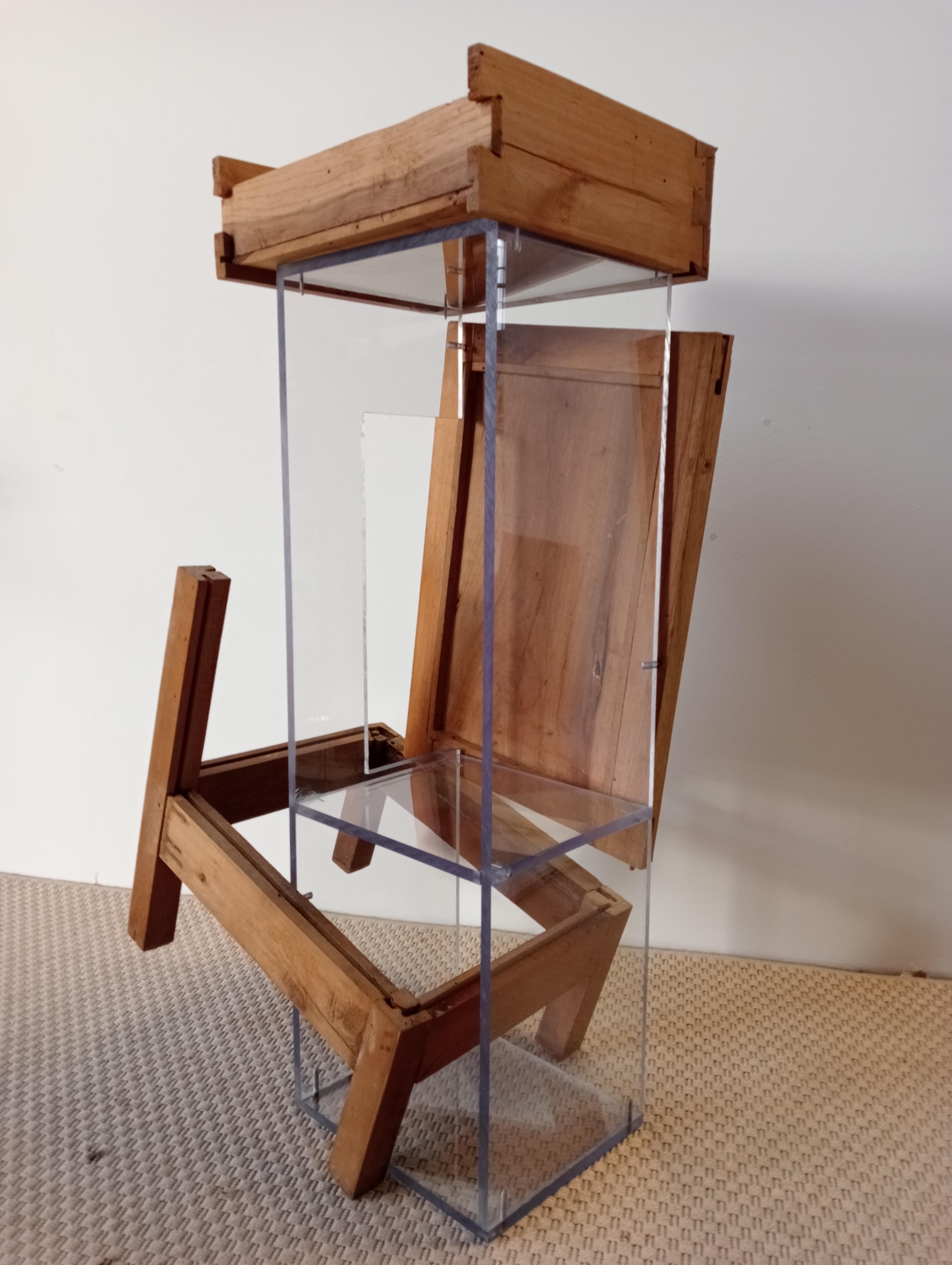 21st Century Cabinet Sculpture Contemporary Italian Design Wood & Plexiglass (Holz) im Angebot