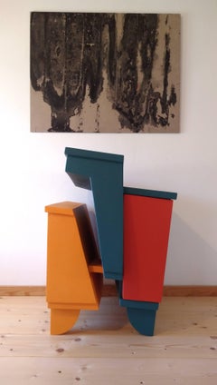 Armoire-sculpture italienne contemporaine du 21e siècle en bois et résine colorée