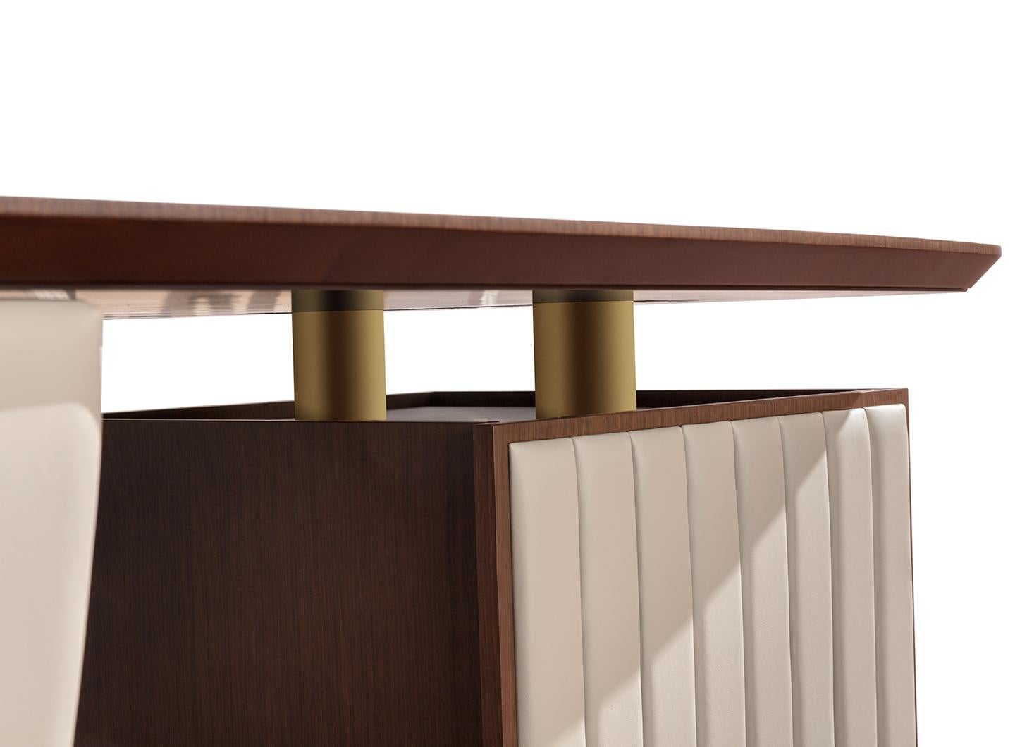 21st Century Carpanese Home Italia Desk with Leather Base Modern, Arthur S For Sale 3