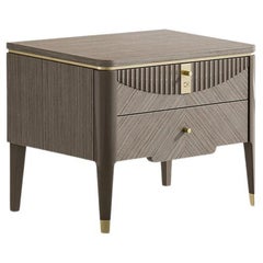 Table de nuit Carpanese Home Italia du 21e siècle avec détails en métal Moderne, 7322