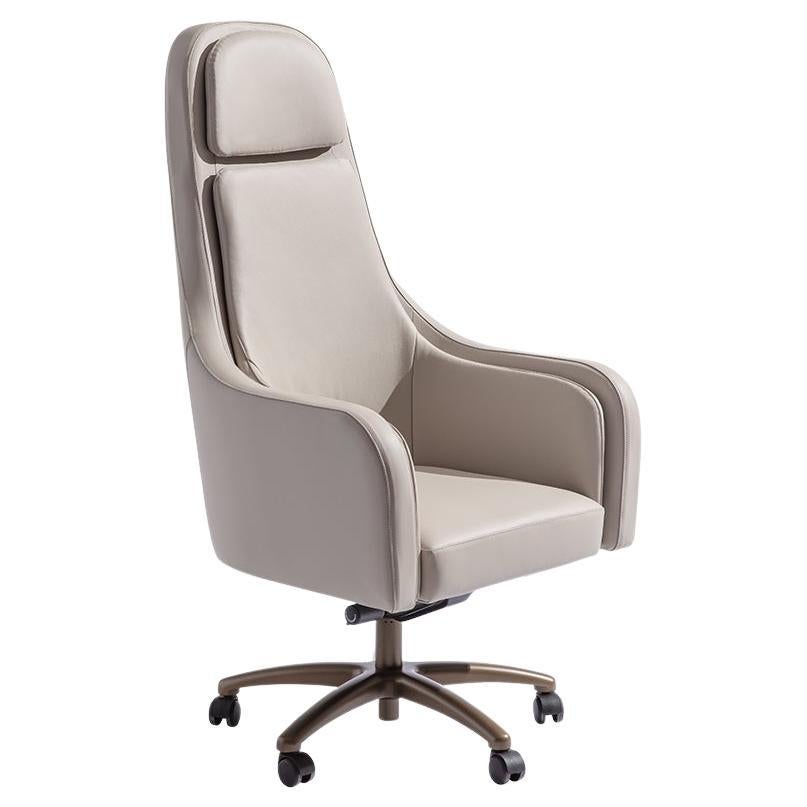 Fauteuil pivotant avec métal moderne, Royal, Carpanese Home Italia, XXIe siècle en vente