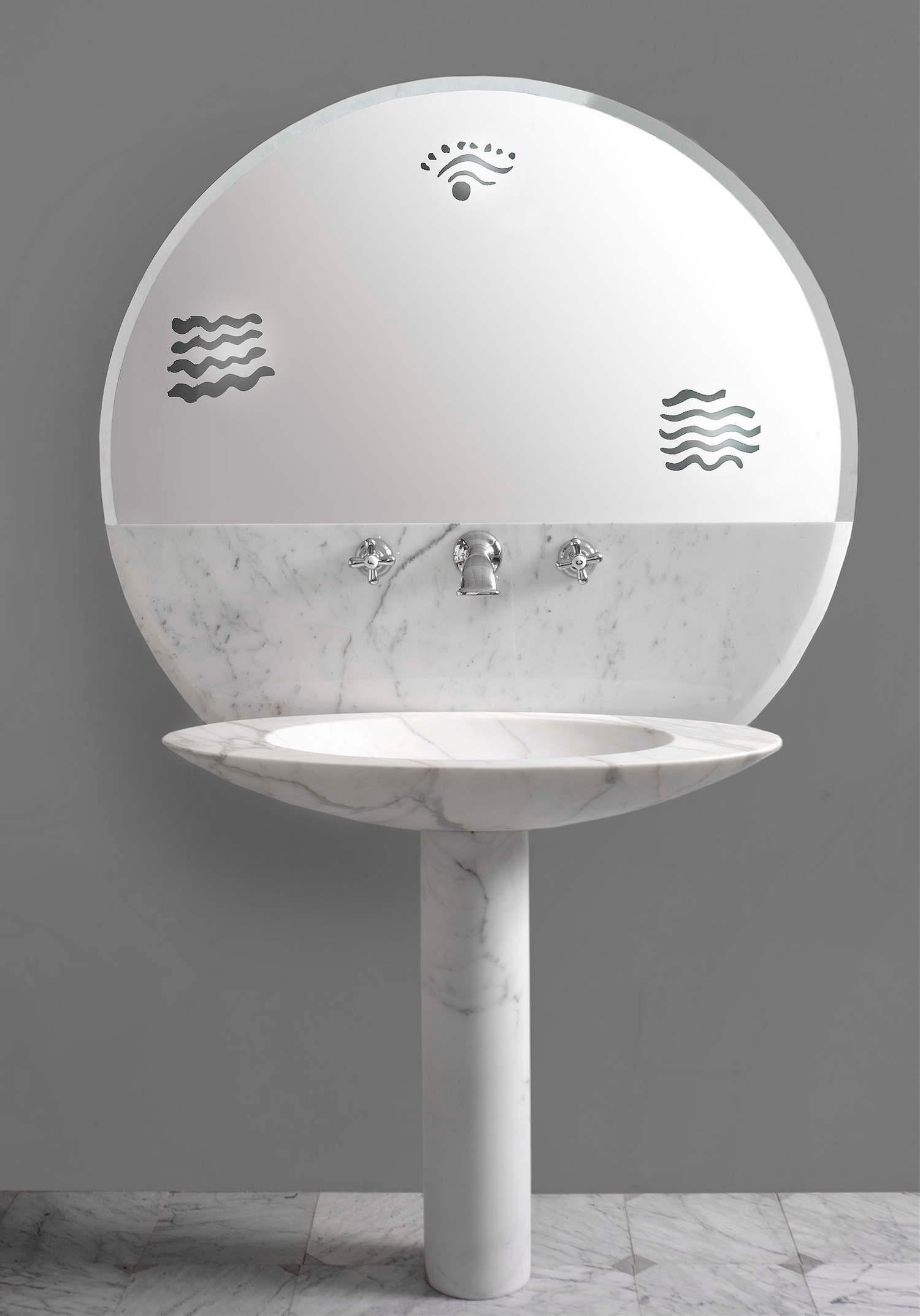 Hand-Crafted 21st Century Carrara White Marble Washbasin with Mirror by Arch. Matteo Thun For Sale