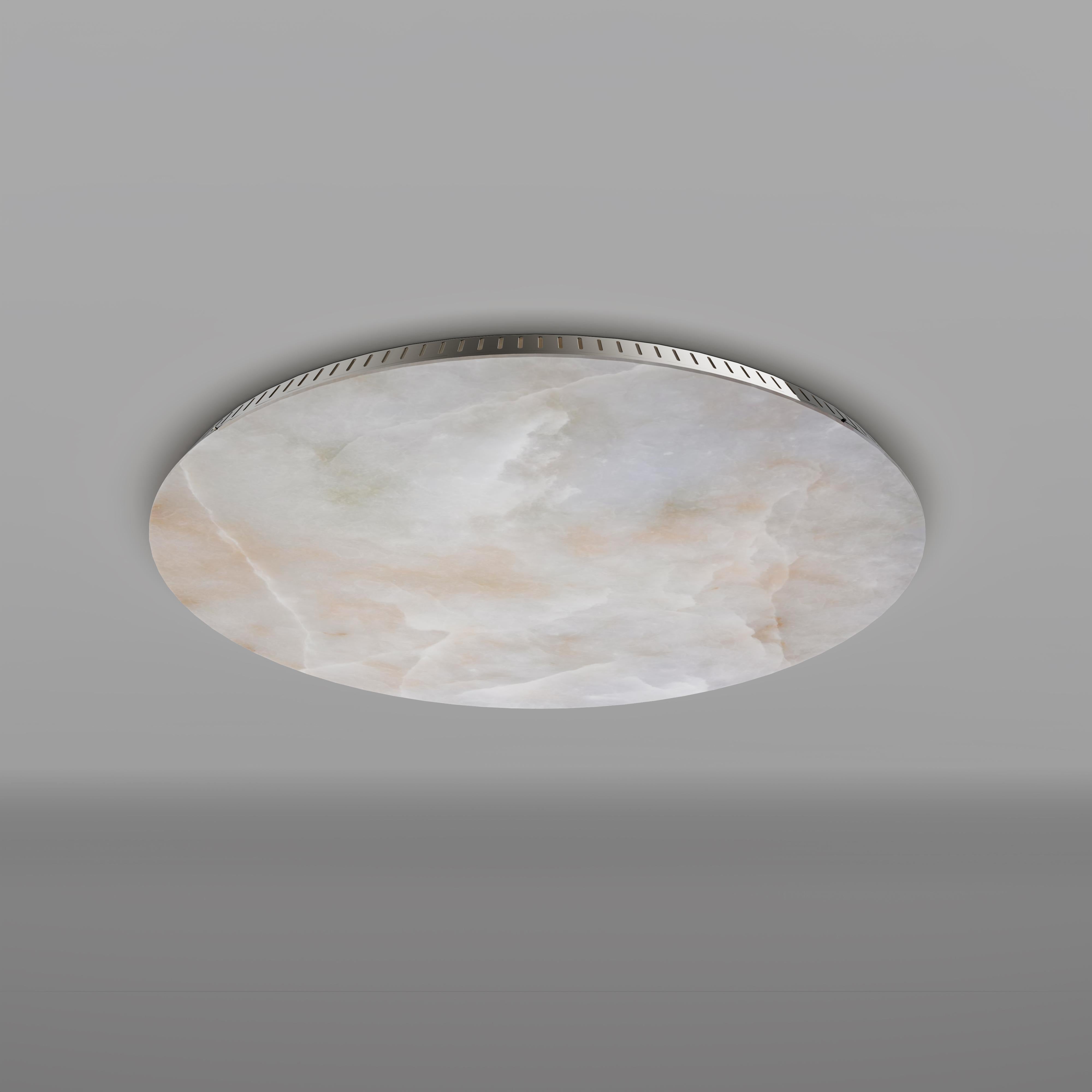 L'affleurant Celestial est conçu pour être un mélange harmonieux d'élégance et de beauté naturelle, disponible en quatre dimensions pour offrir des possibilités infinies d'arrangements créatifs. Qu'il s'agisse d'orner le plafond d'une constellation