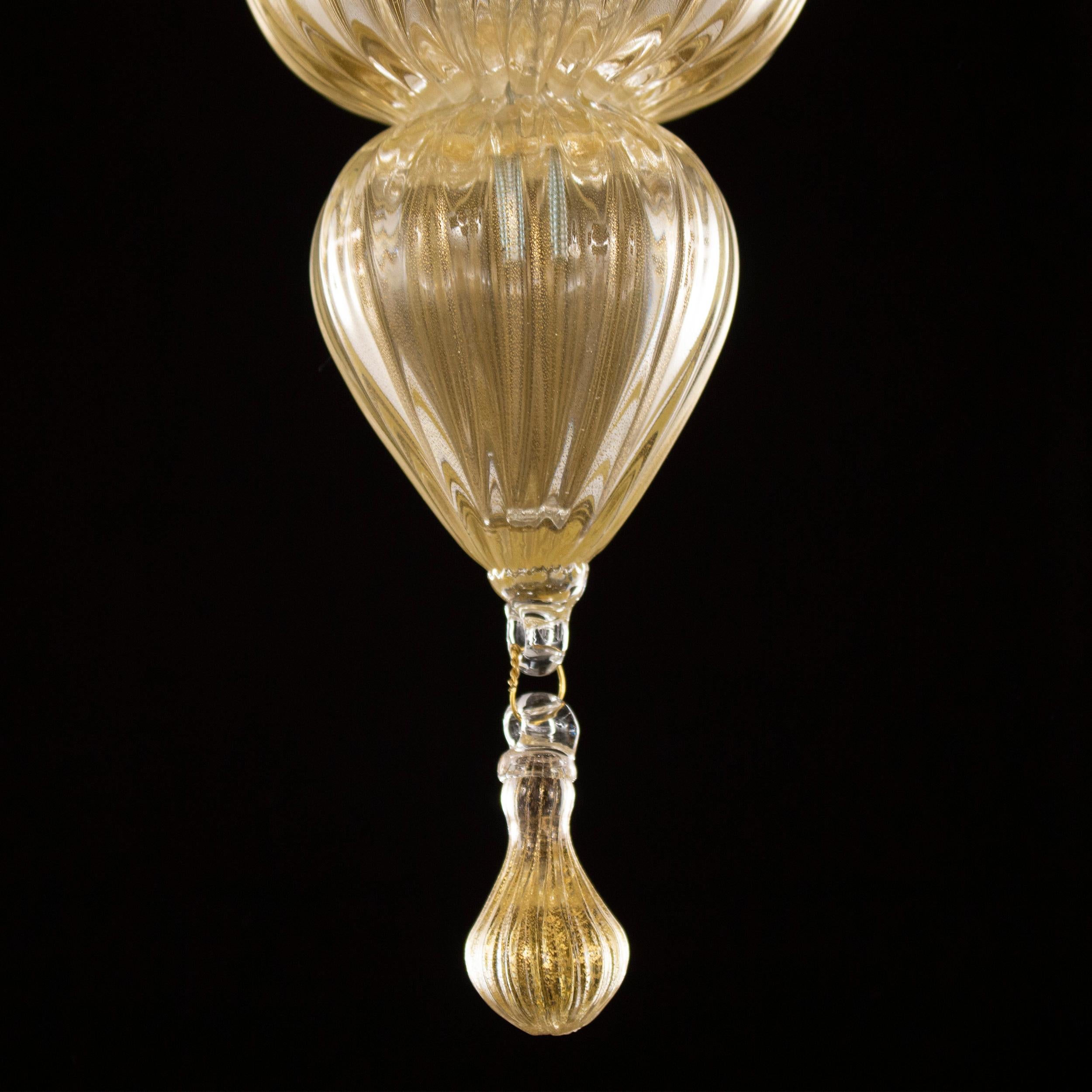 Kronleuchter des 21. Jahrhunderts 3 Arme Gold Muranoglas von Multiforme auf Lager (21. Jahrhundert und zeitgenössisch) im Angebot