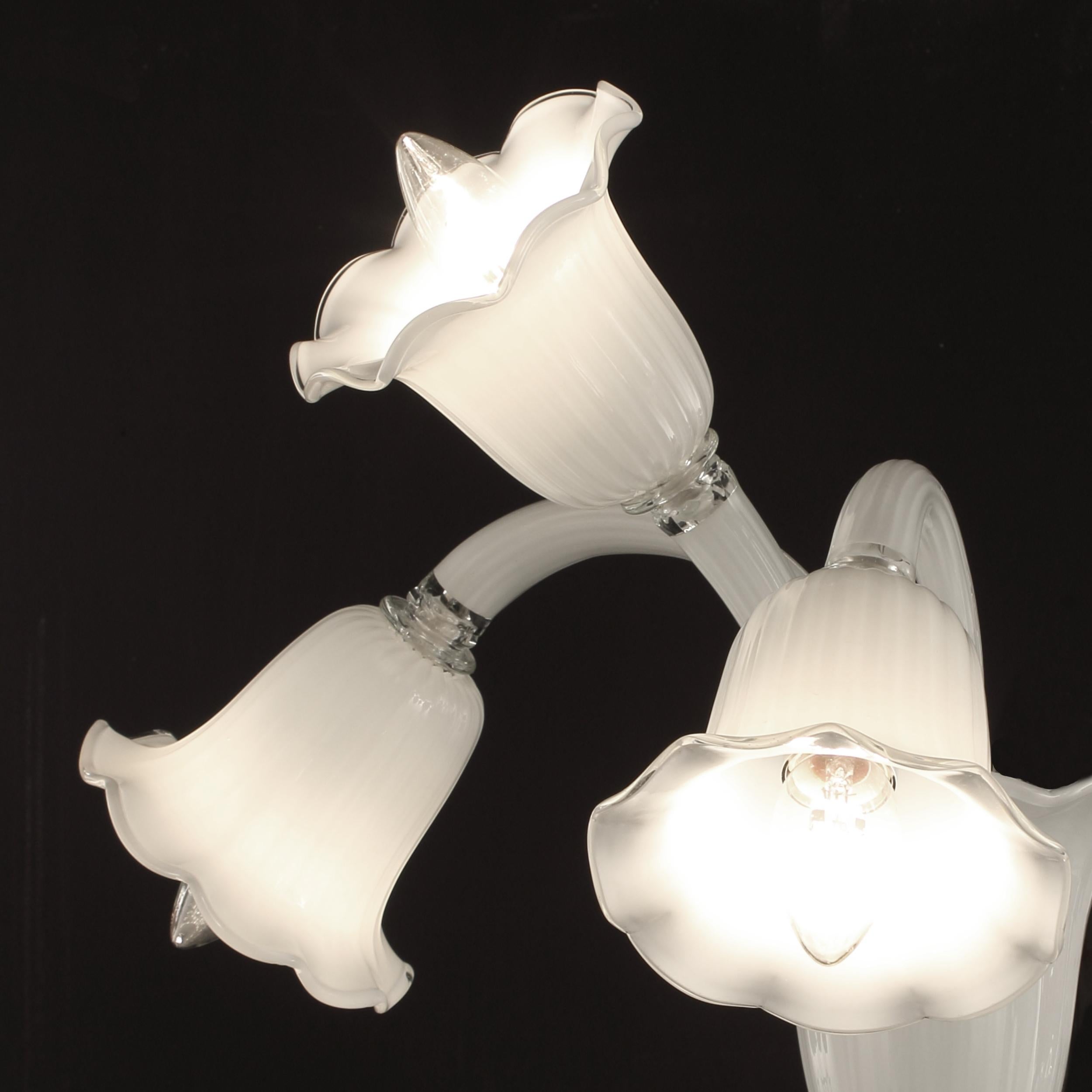 Italian 21st Century Chandelier 3 Lights, White Murano Glass by Multiforme in stock For Sale