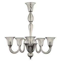 Lampadario del XXI secolo a 5 bracci, vetro di Murano liscio grigio di Multiforme