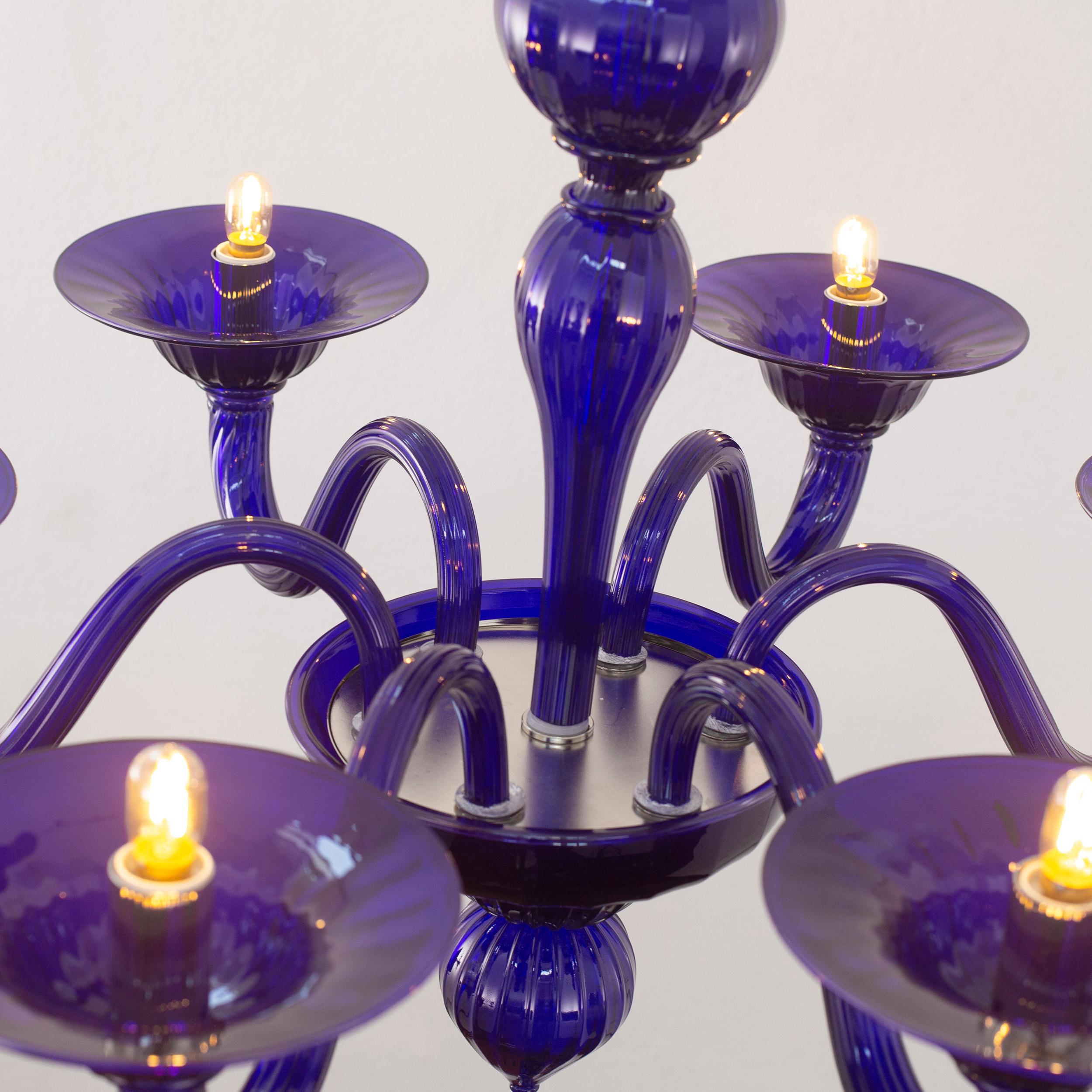 Autre Lustre du 21e siècle, 6 bras en verre de Murano bleu par Multiforme en vente