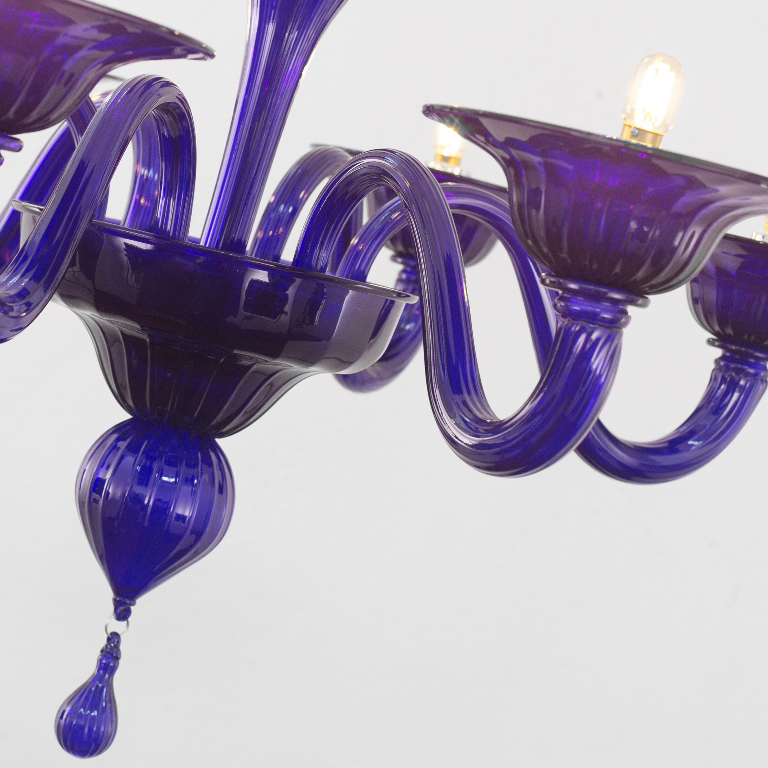 italien Lustre du 21e siècle, 6 bras en verre de Murano bleu par Multiforme en vente