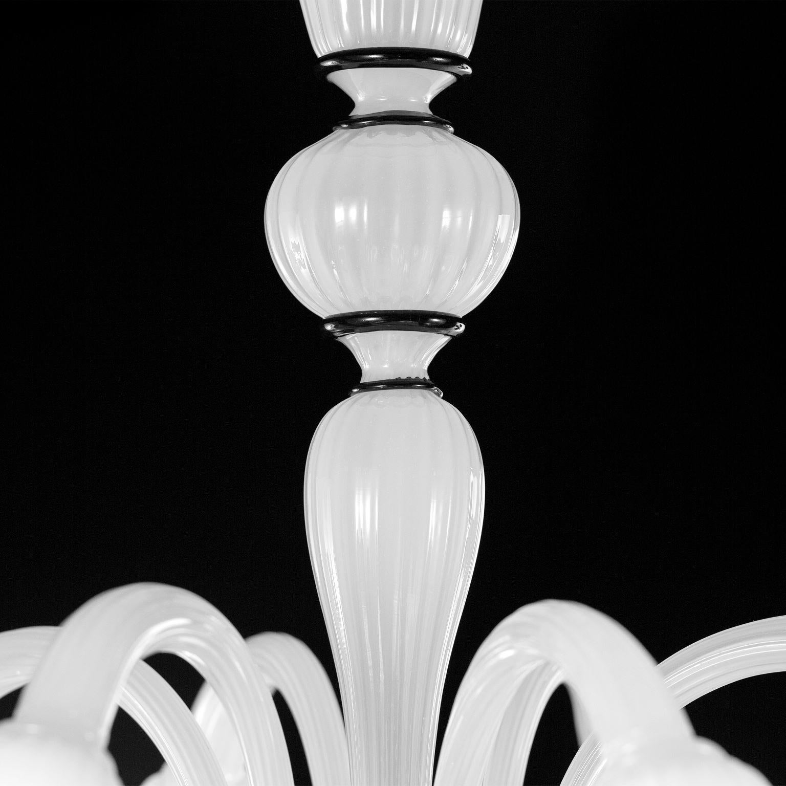 21st Century Chandelier, 6 Arms Silk Murano Glass, Black Details by Multiforme In New Condition For Sale In Trebaseleghe, IT