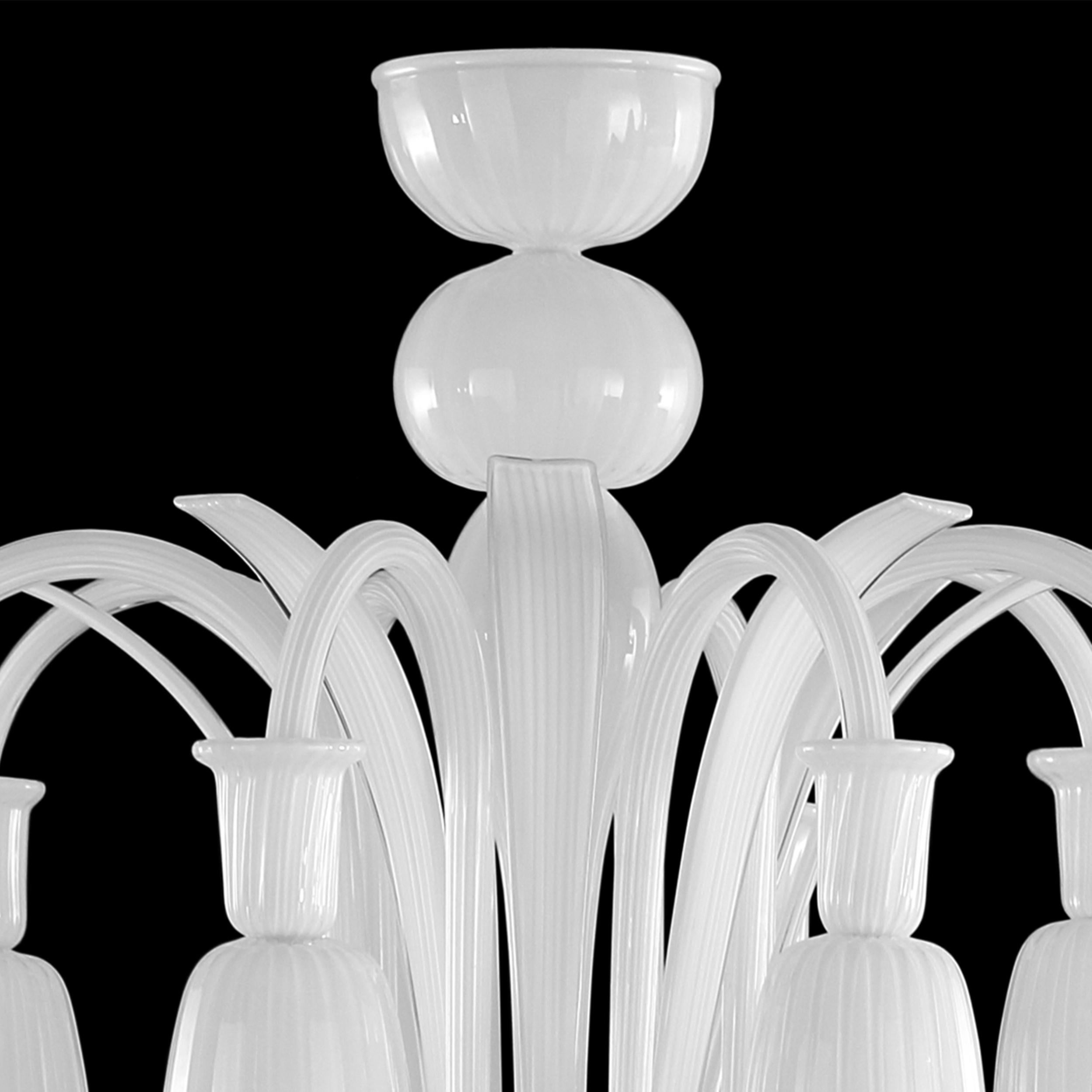 21st Century Chandelier 8 Arms Encased Grey Murano Glass by Multiforme in Stock In New Condition For Sale In Trebaseleghe, IT