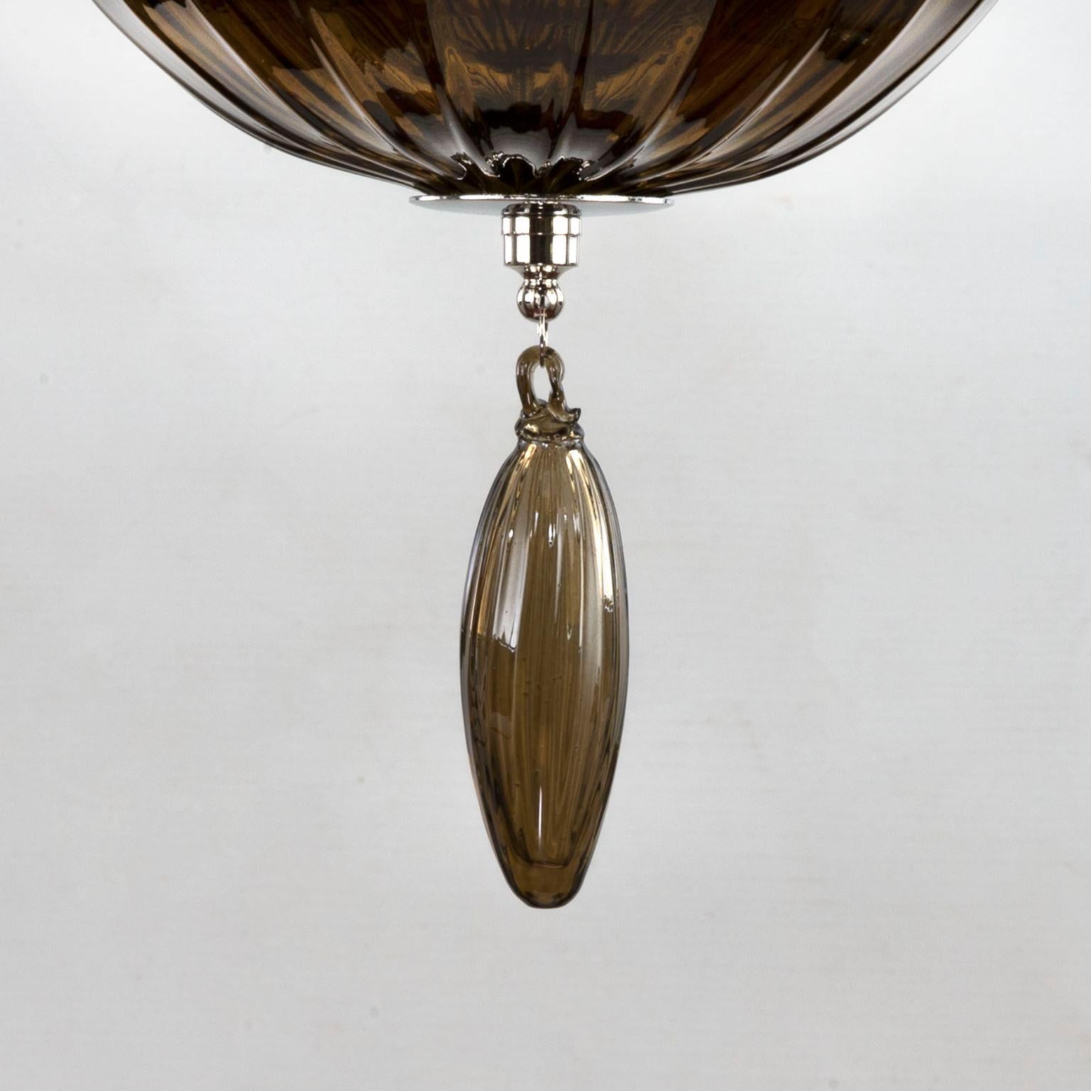 Italian 21st Century Chandelier 8 Lights Moka Murano Glass by Multiforme in stock For Sale
