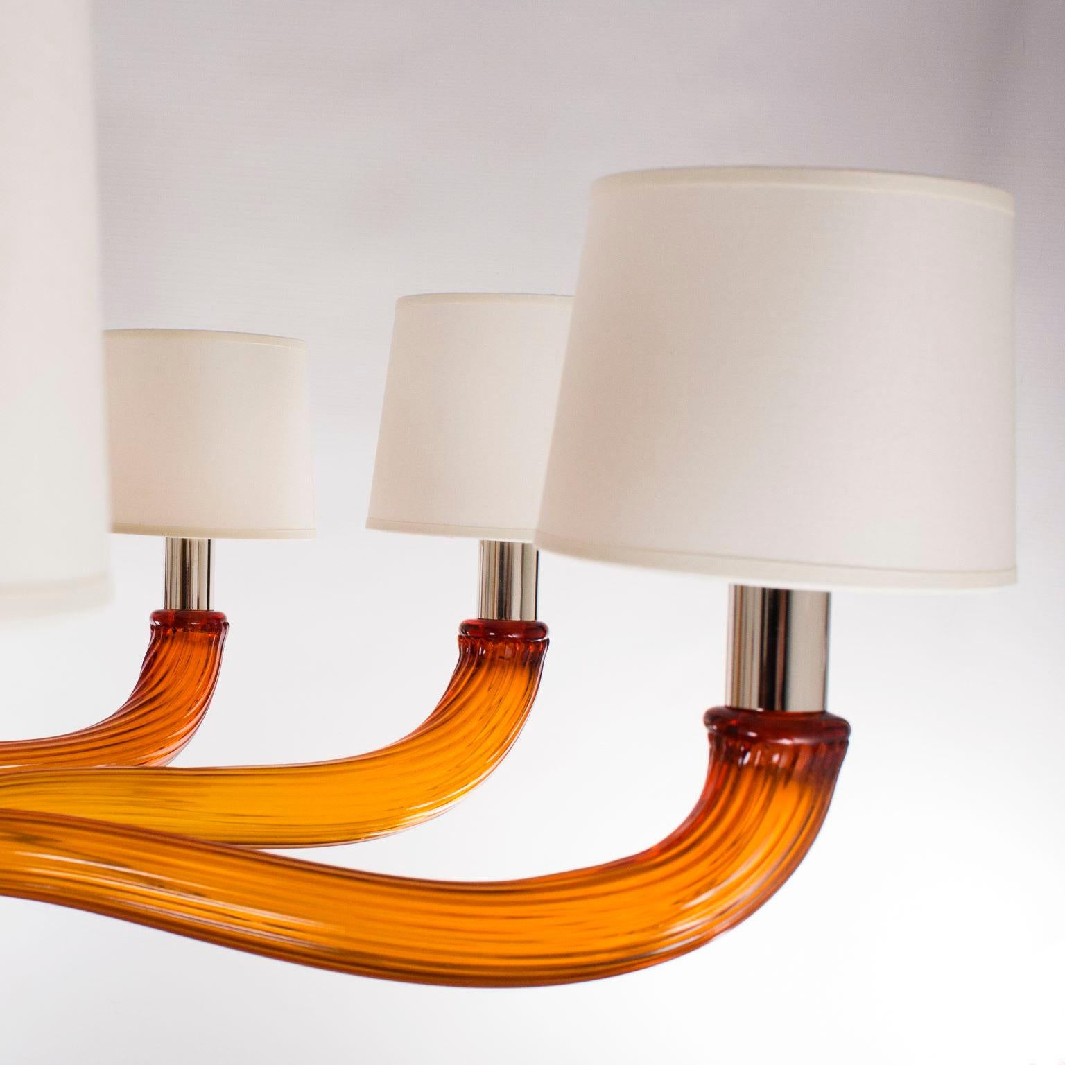 italien Lustre du 21e siècle à 8 bras en verre de Murano ambré par Multiforme   en vente