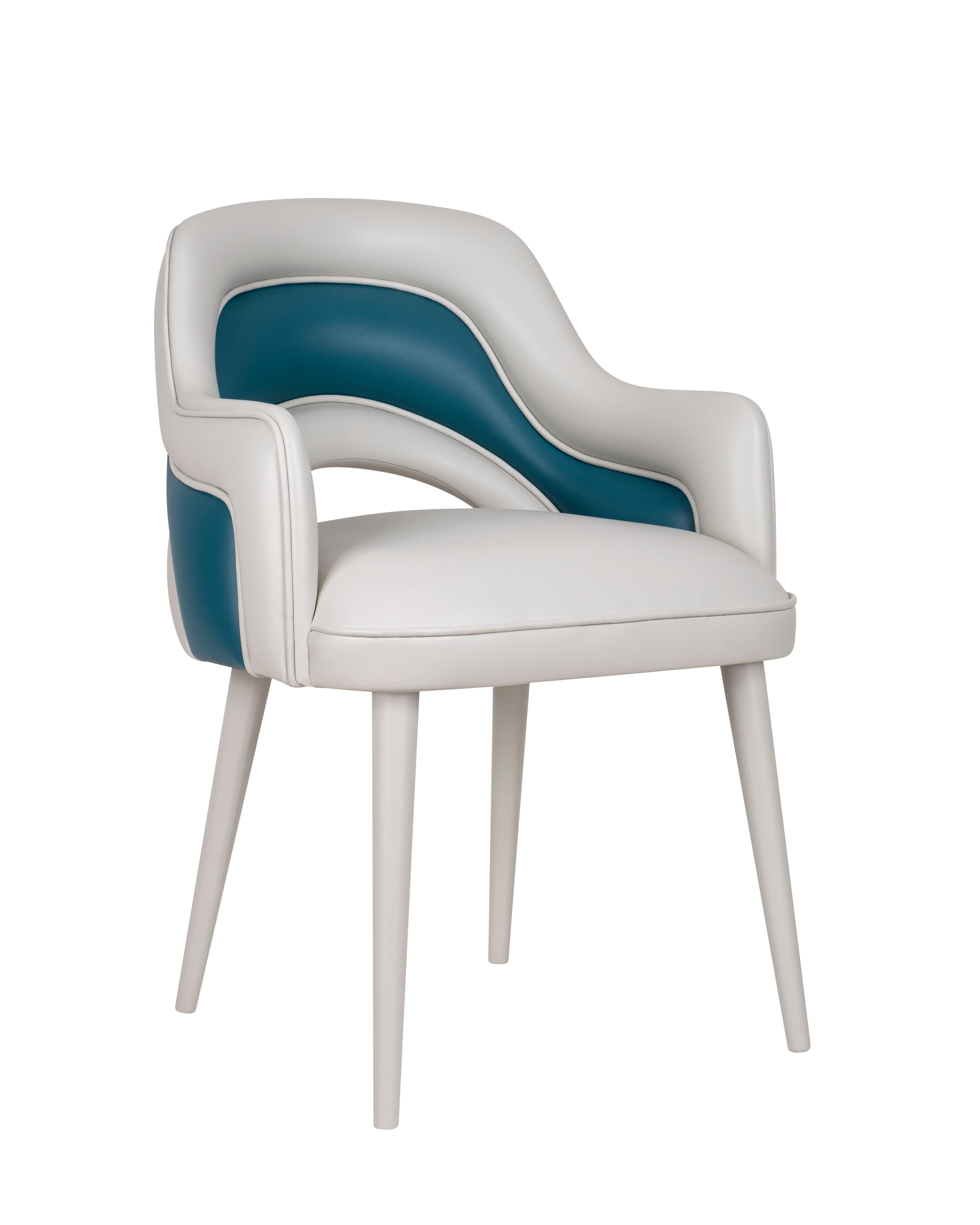 Cyd Charisse inspired Ottiu designers to conceived this soft yet imposing mid-century modern dining chair. Charisse wasn’t only an American actress, she was also an outstanding dancer with roles usually focused on her abilities as such. Because