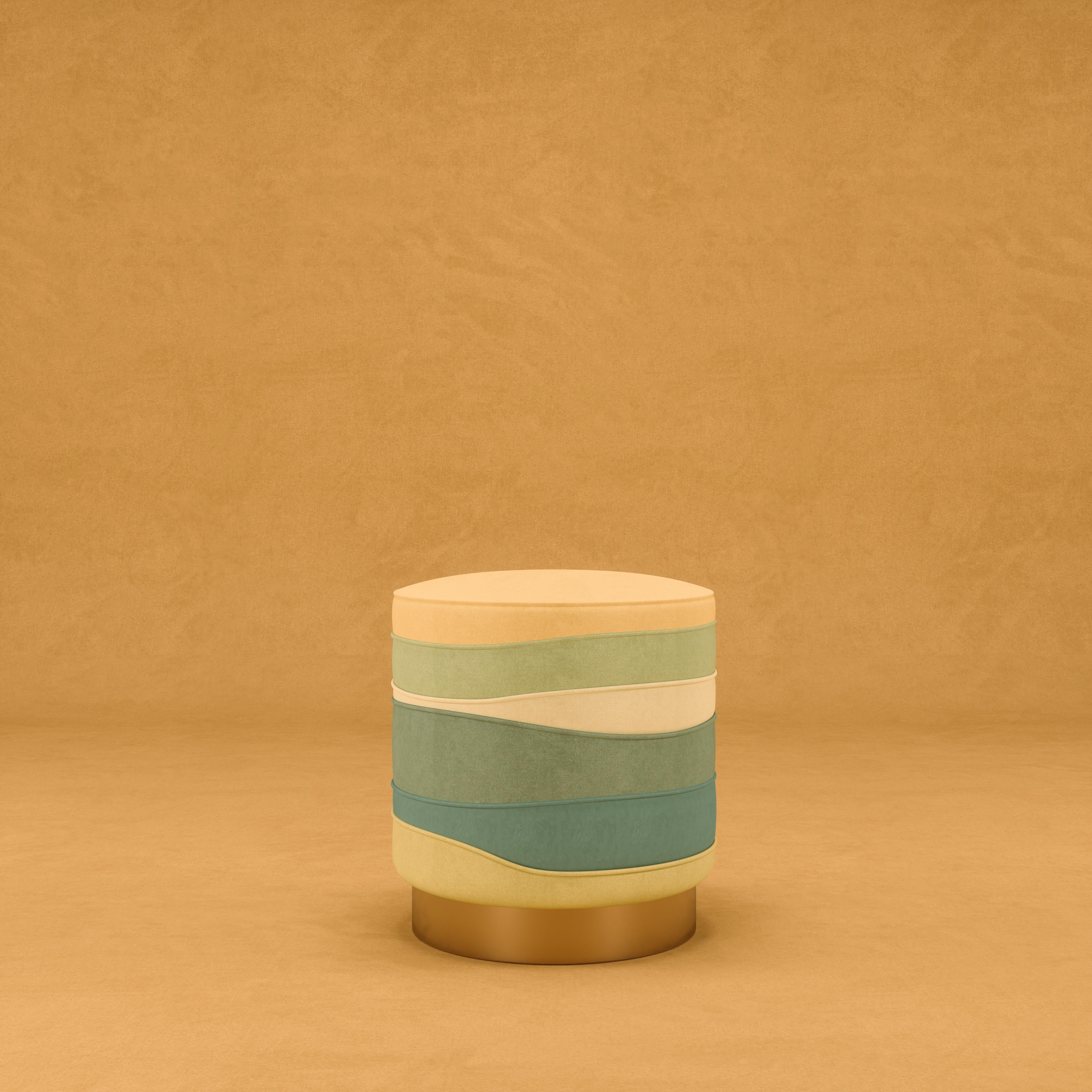 21st Century Charisse Stool Cotton Velvet Brass Made in Portugal by Ottiu In New Condition For Sale In RIO TINTO, PT