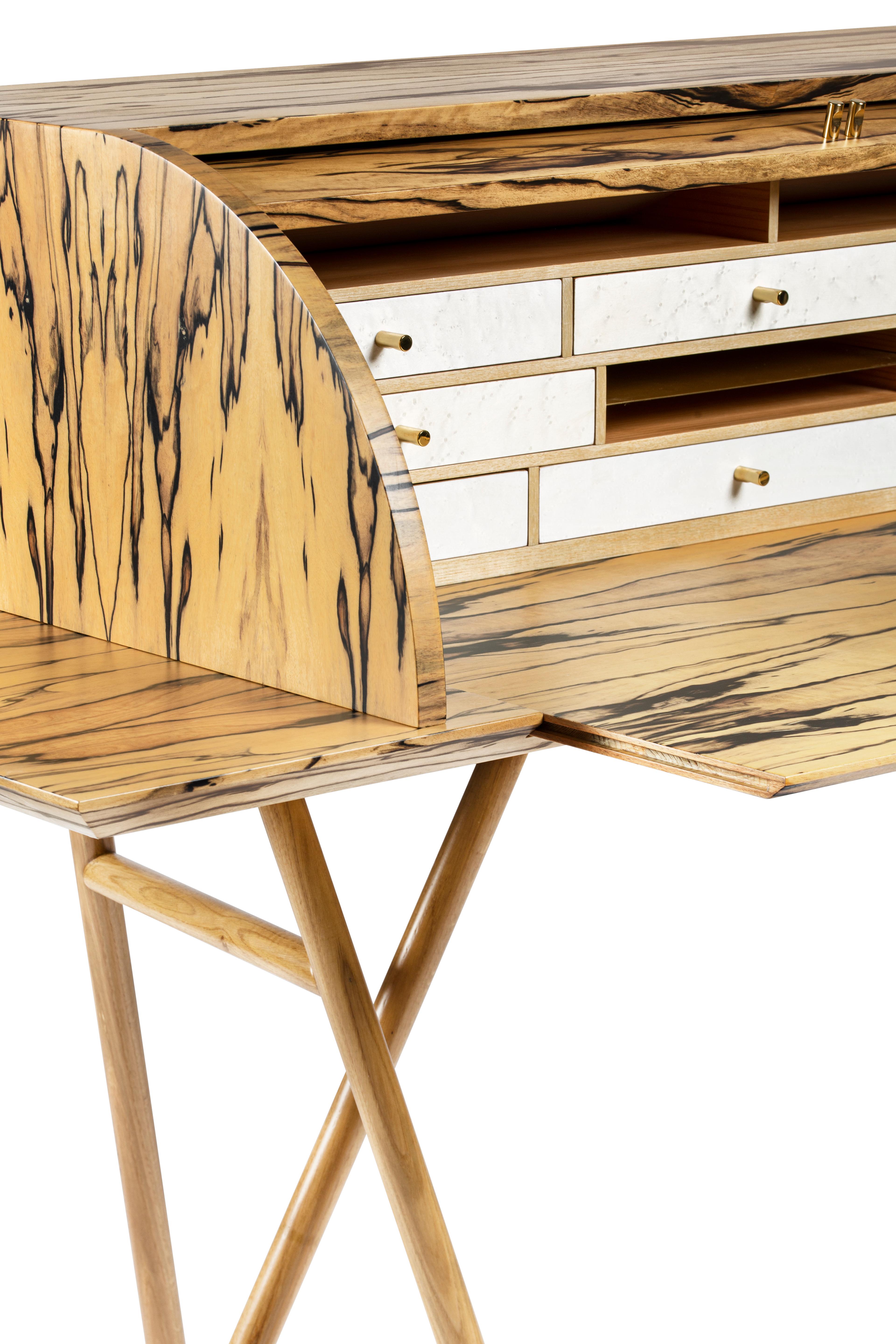 21st Century Charles Dix Desk, White Ebony, White Maple and Brass, Made in Italy In New Condition For Sale In Nocera Superiore, Campania