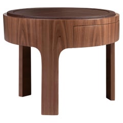 Comodino Churchill del XXI secolo in legno realizzato in Portogallo da Wood Tailors Club