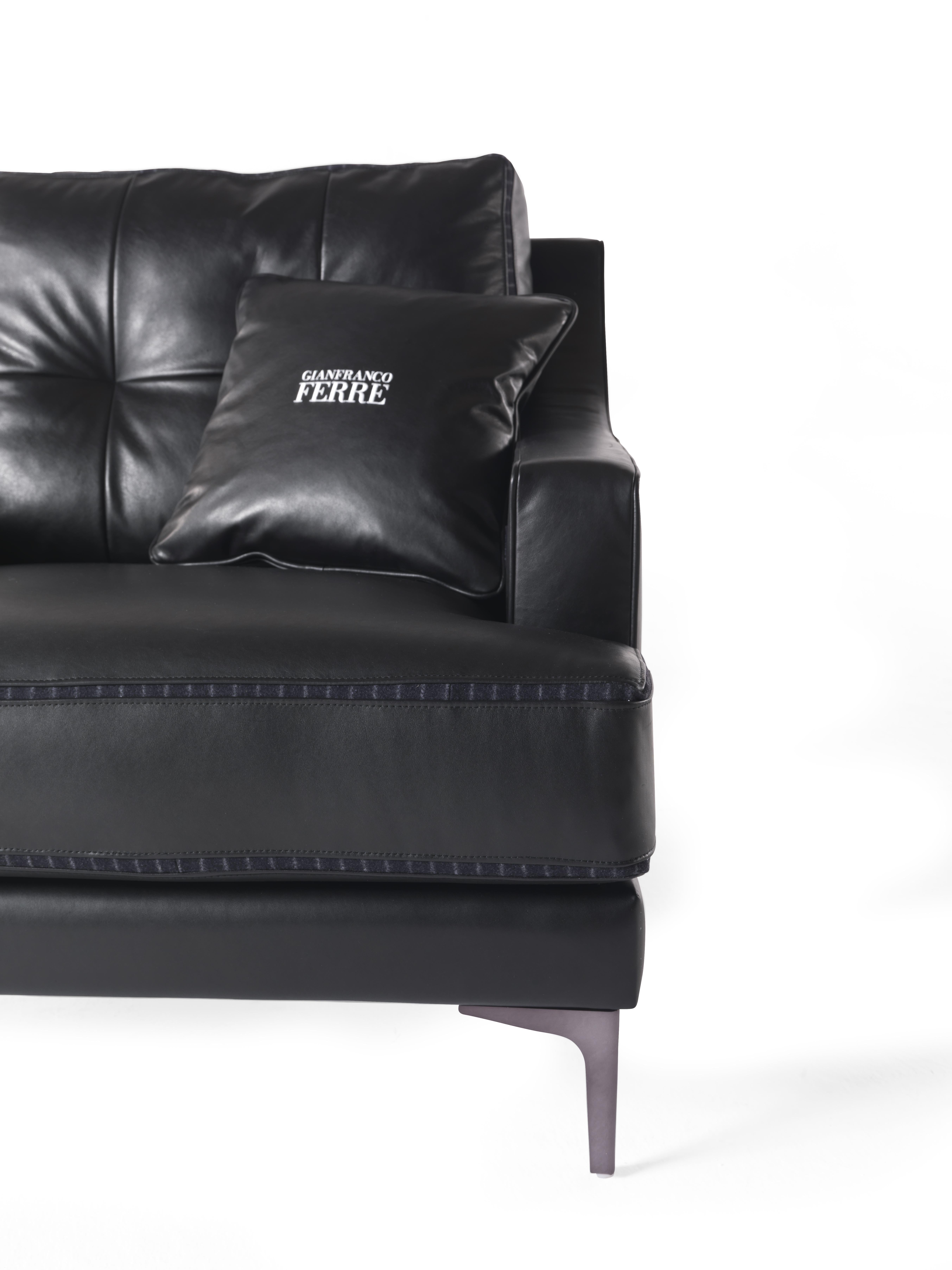 Modern 21st Century Clark_2 Armchair in Black Leather by Gianfranco Ferré Home For Sale
