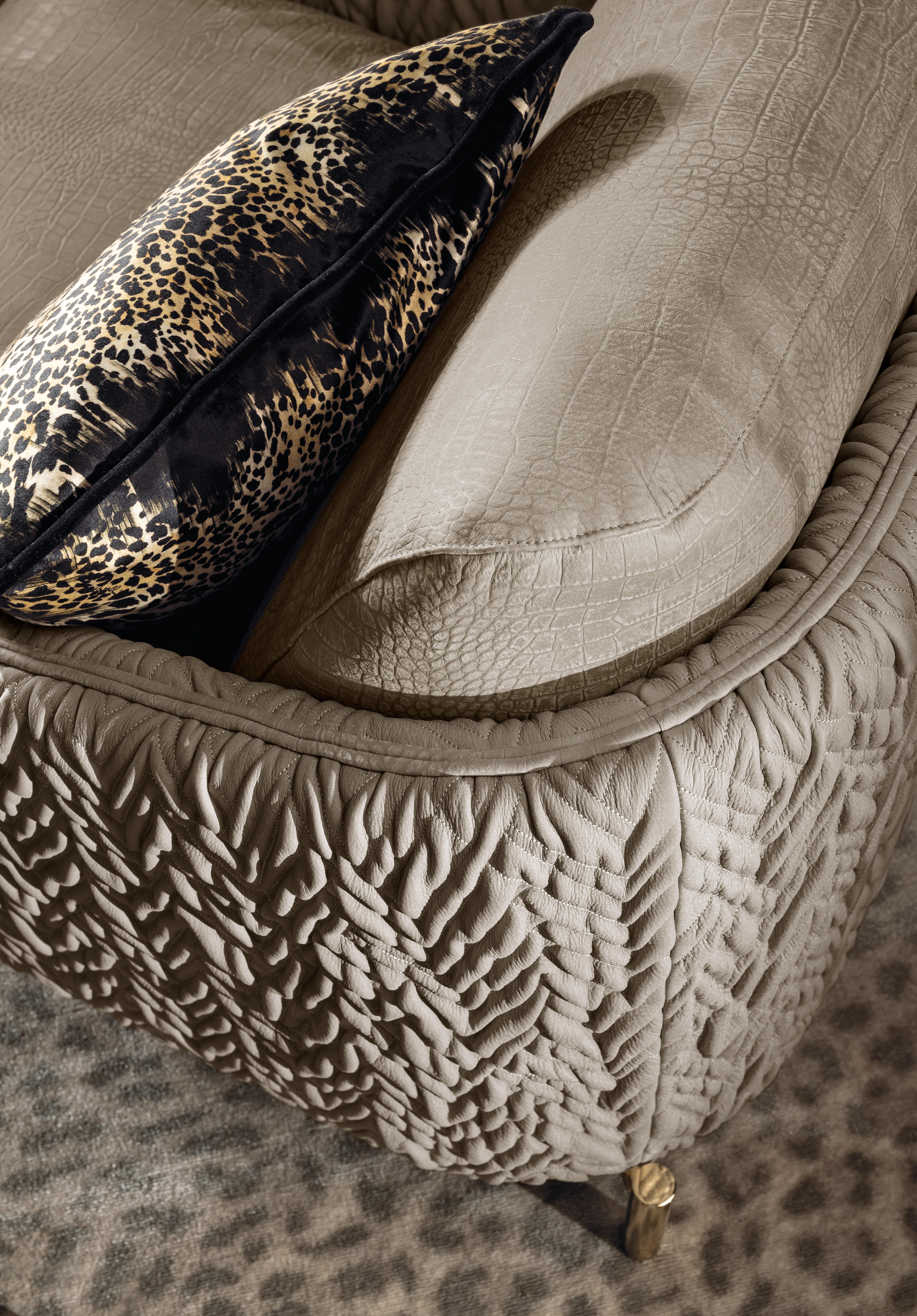 Fauteuil Clifton du 21e siècle en cuir par Roberto Cavalli Home Interiors en vente 1