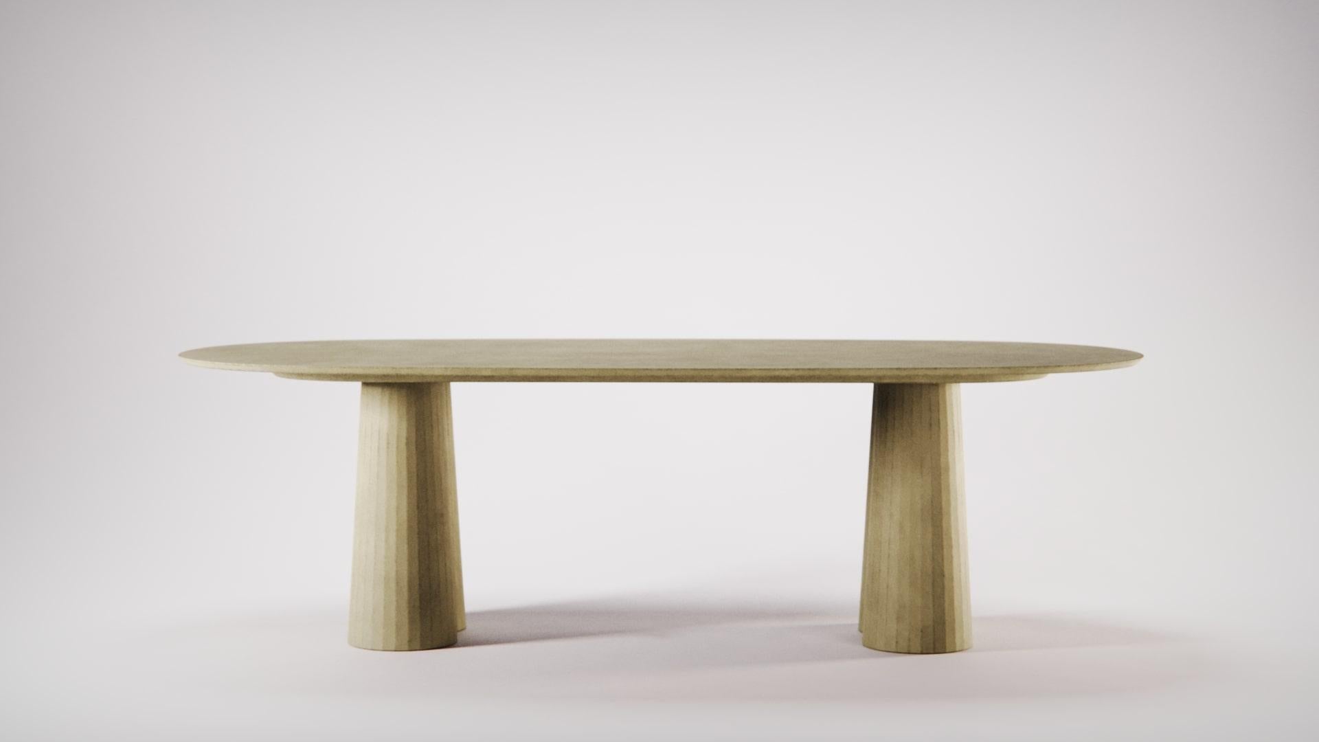 Table de forme ovale en béton du 21e siècle Couleur ciment poudré, fabriquée à la main en Italie en vente 1