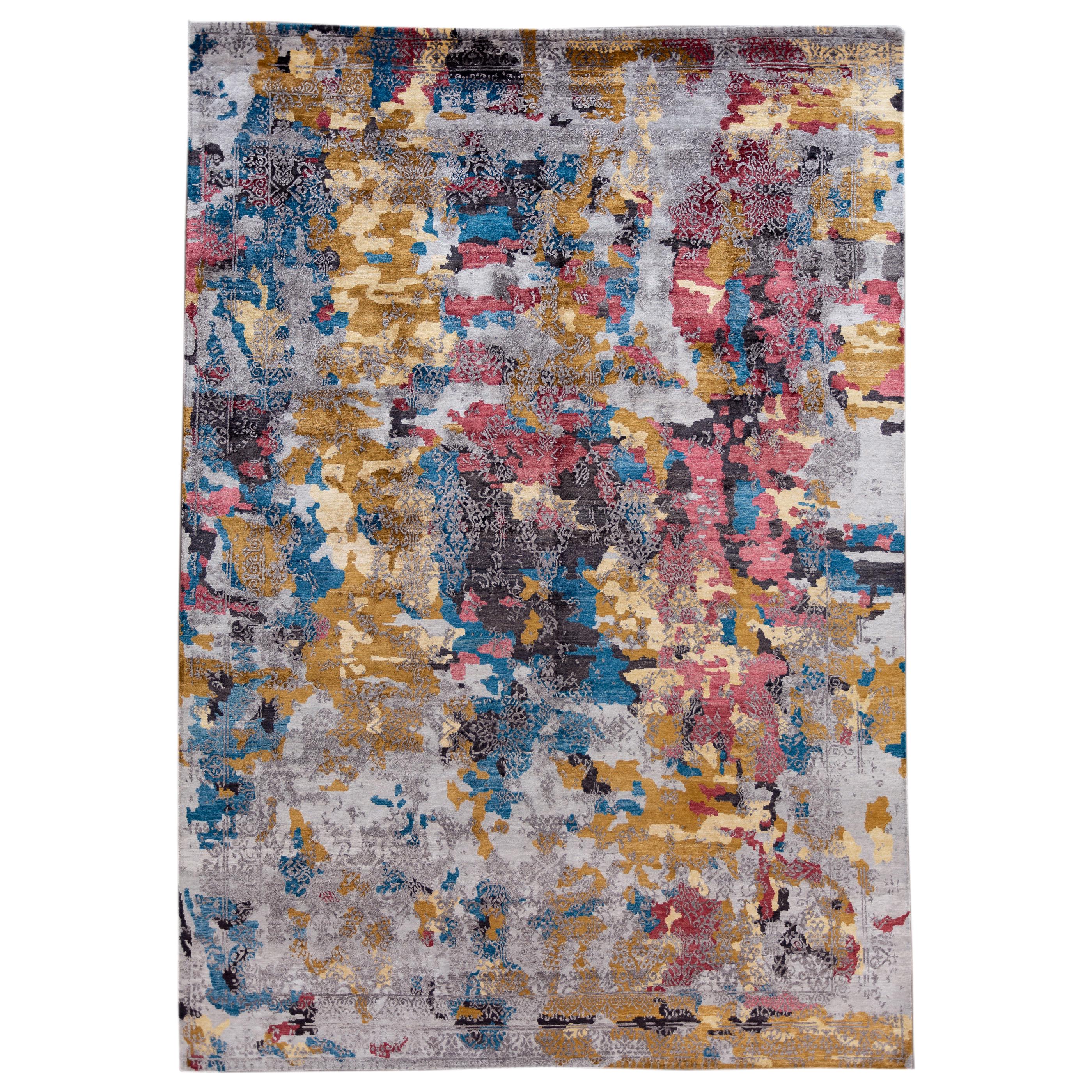 21st Century Contemporary Abstract Grey Silk Area Rug For Sale