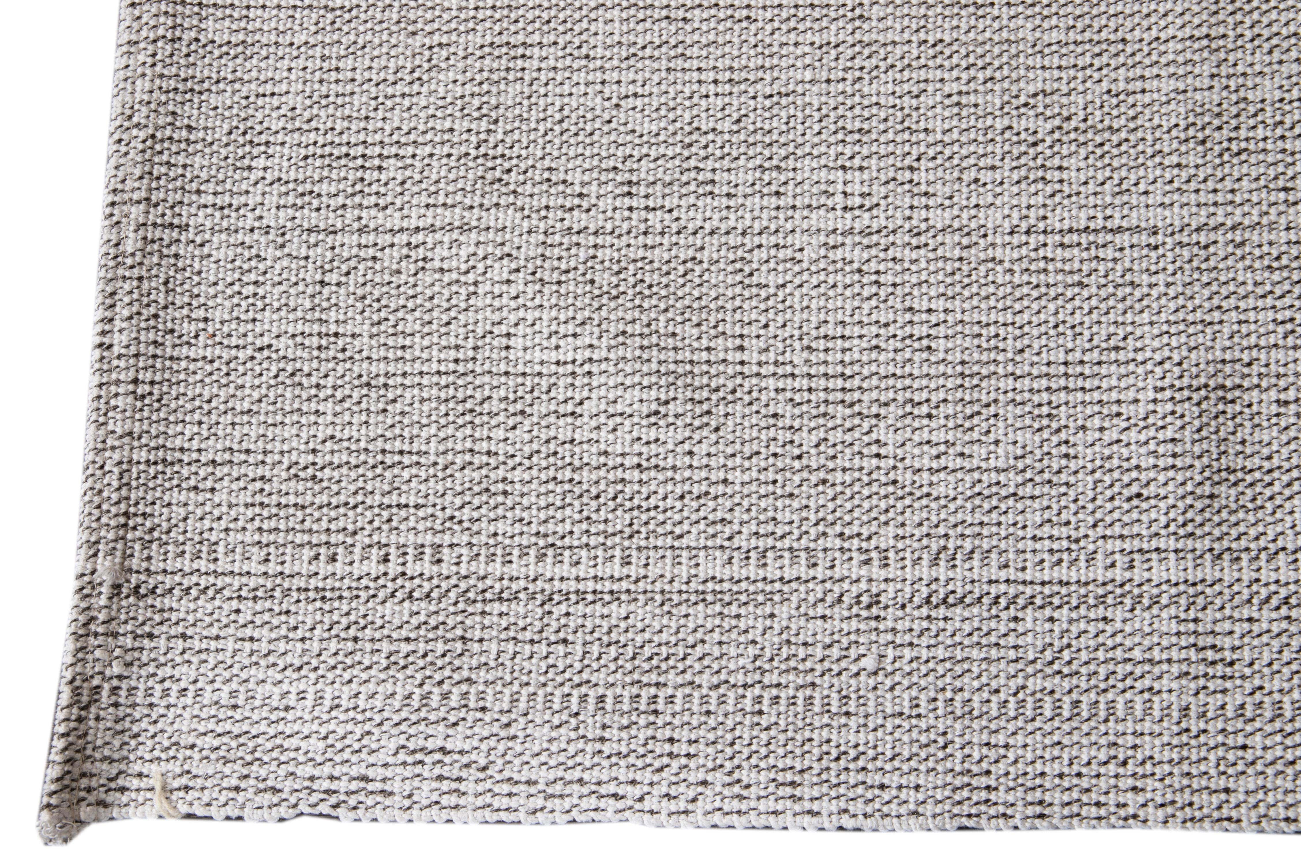 21st Century Contemporary Flat-Weave Wool Rug For Sale 2