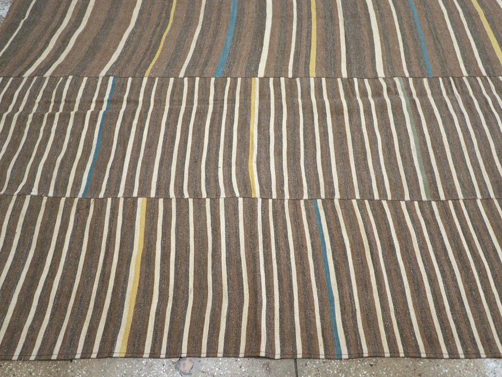 21st Century Contemporary Handmade Turkish Flatweave Large Room Size Carpet In New Condition For Sale In New York, NY