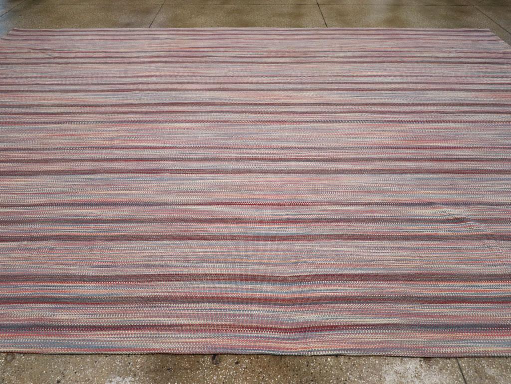 Hand-Woven 21st Century Contemporary Handmade Turkish Flatweave Room Size Carpet For Sale