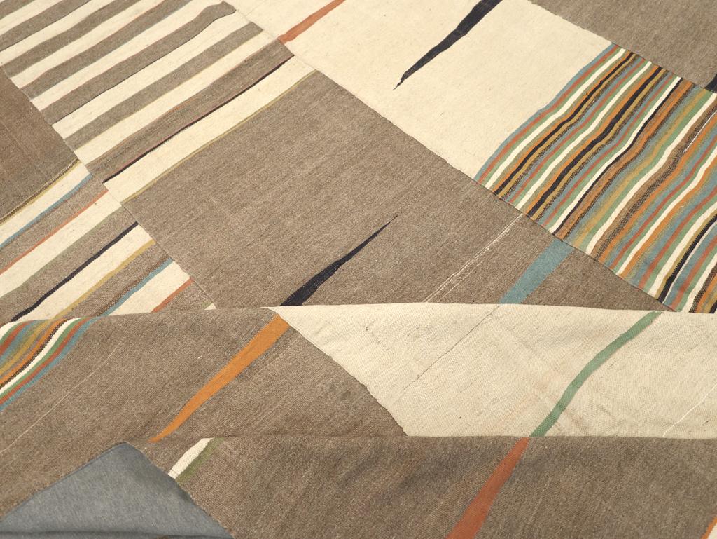21st Century Contemporary Handmade Turkish Flatweave Room Size Carpet For Sale 1