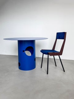 21st Century Contemporary Italian Silos Dining Table by Spinzi, Electric Blue