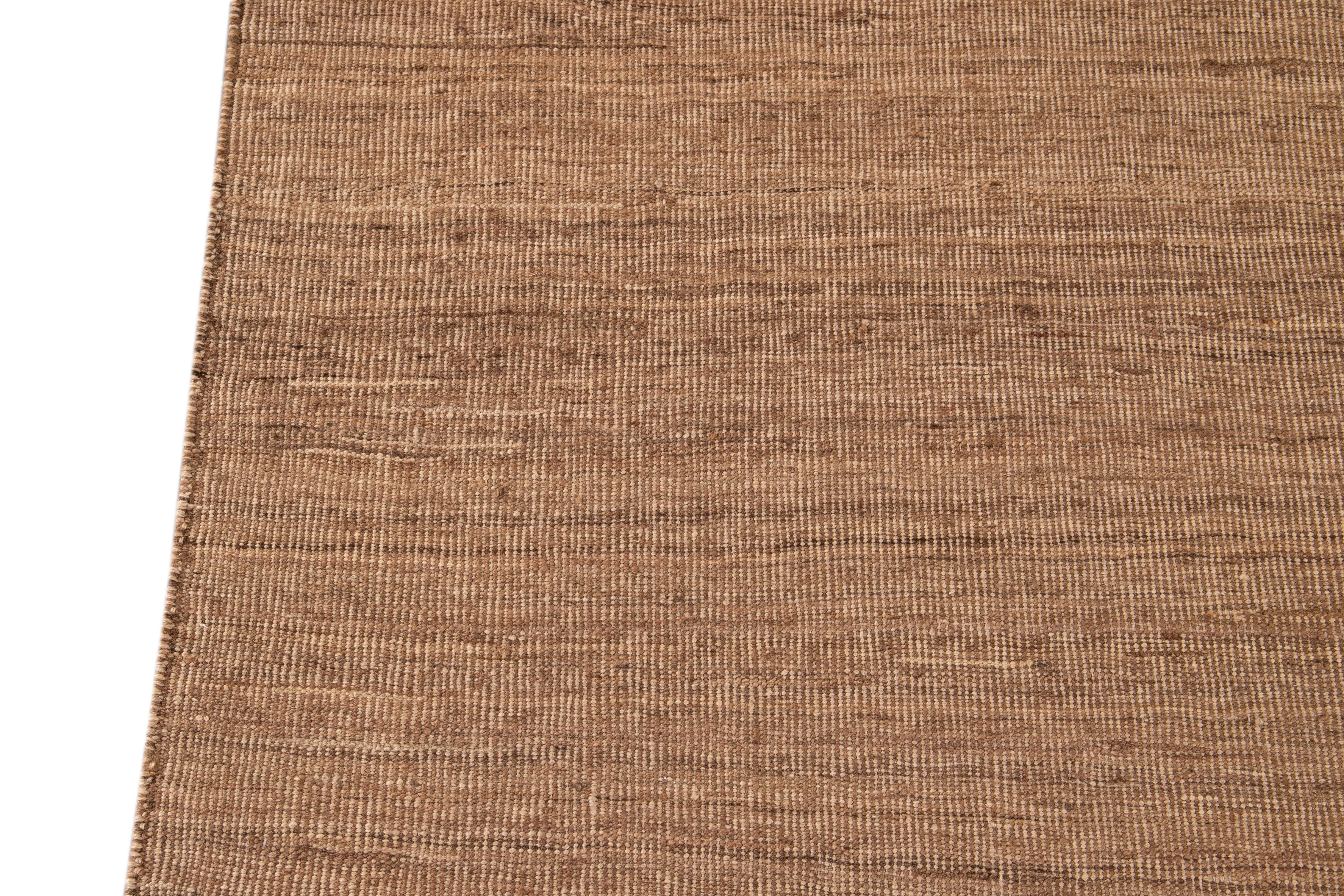 21st Century Contemporary Kilim Wool Rug For Sale 7