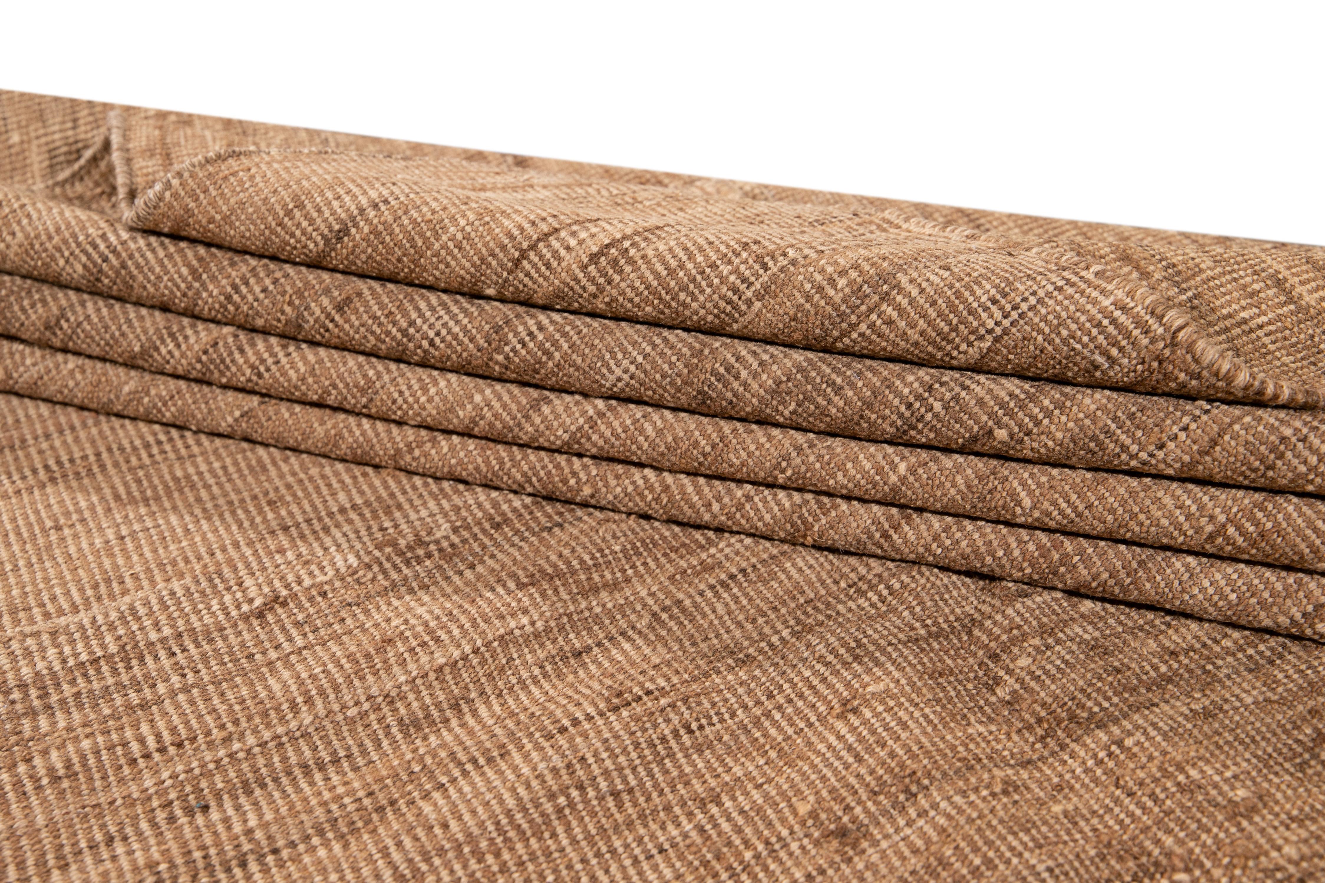 21st Century Contemporary Kilim Wool Rug For Sale 1