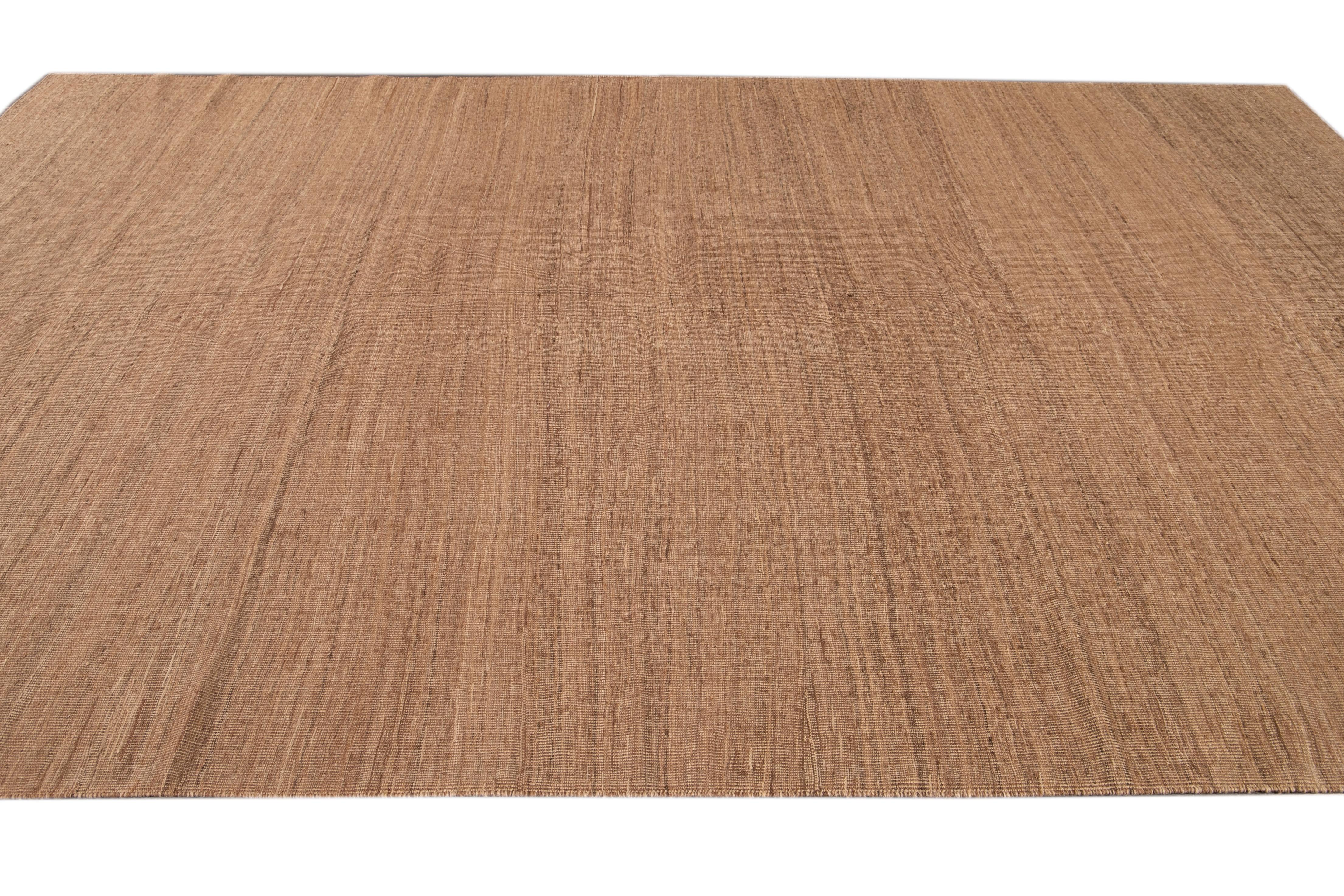 21st Century Contemporary Kilim Wool Rug For Sale 4