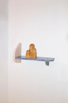 Mensola in marmo misto del XXI secolo realizzata a mano in Italia da Ilaria Bianchi