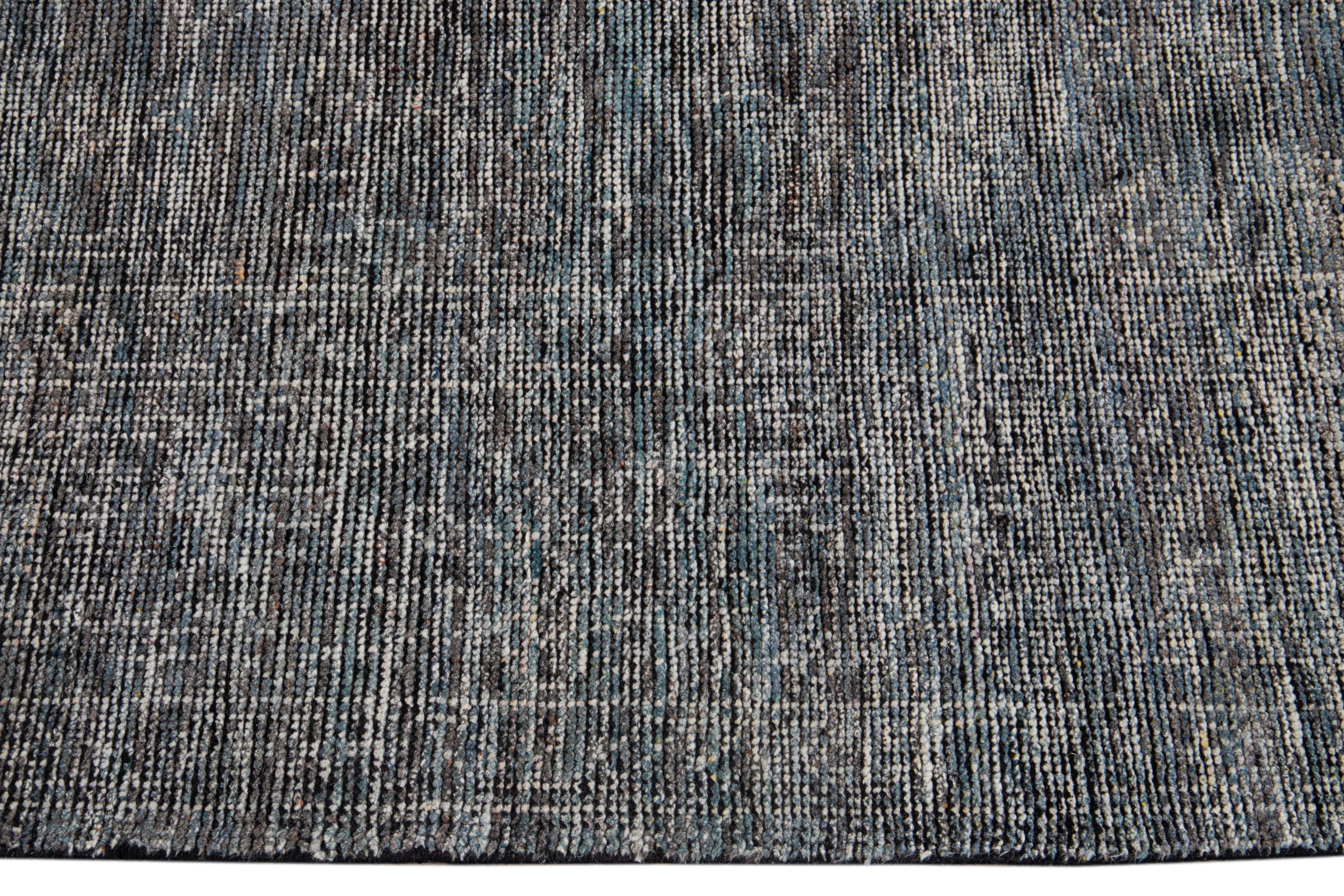 Indian 21st Century Contemporary Soumak Style Wool Rug For Sale