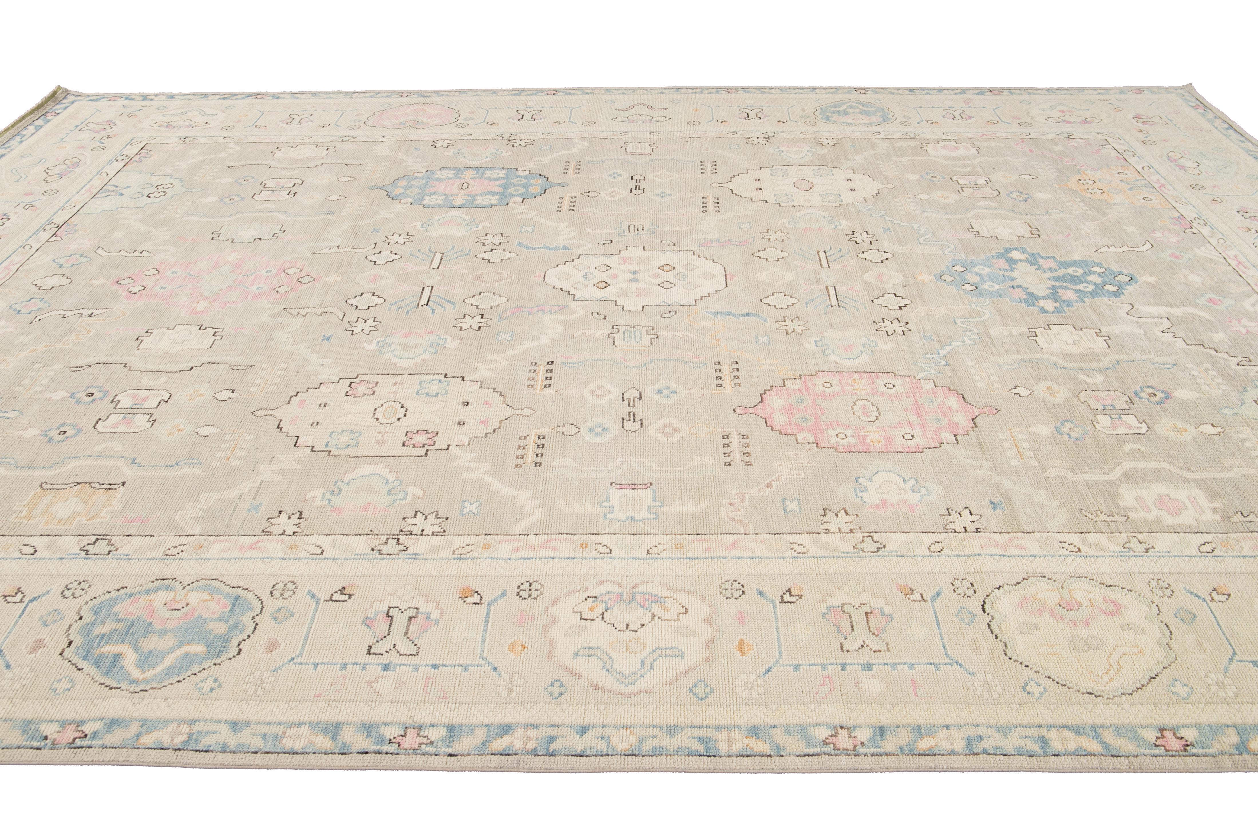 21st Century Contemporary Modern Oushak Style Wool Rug For Sale 11