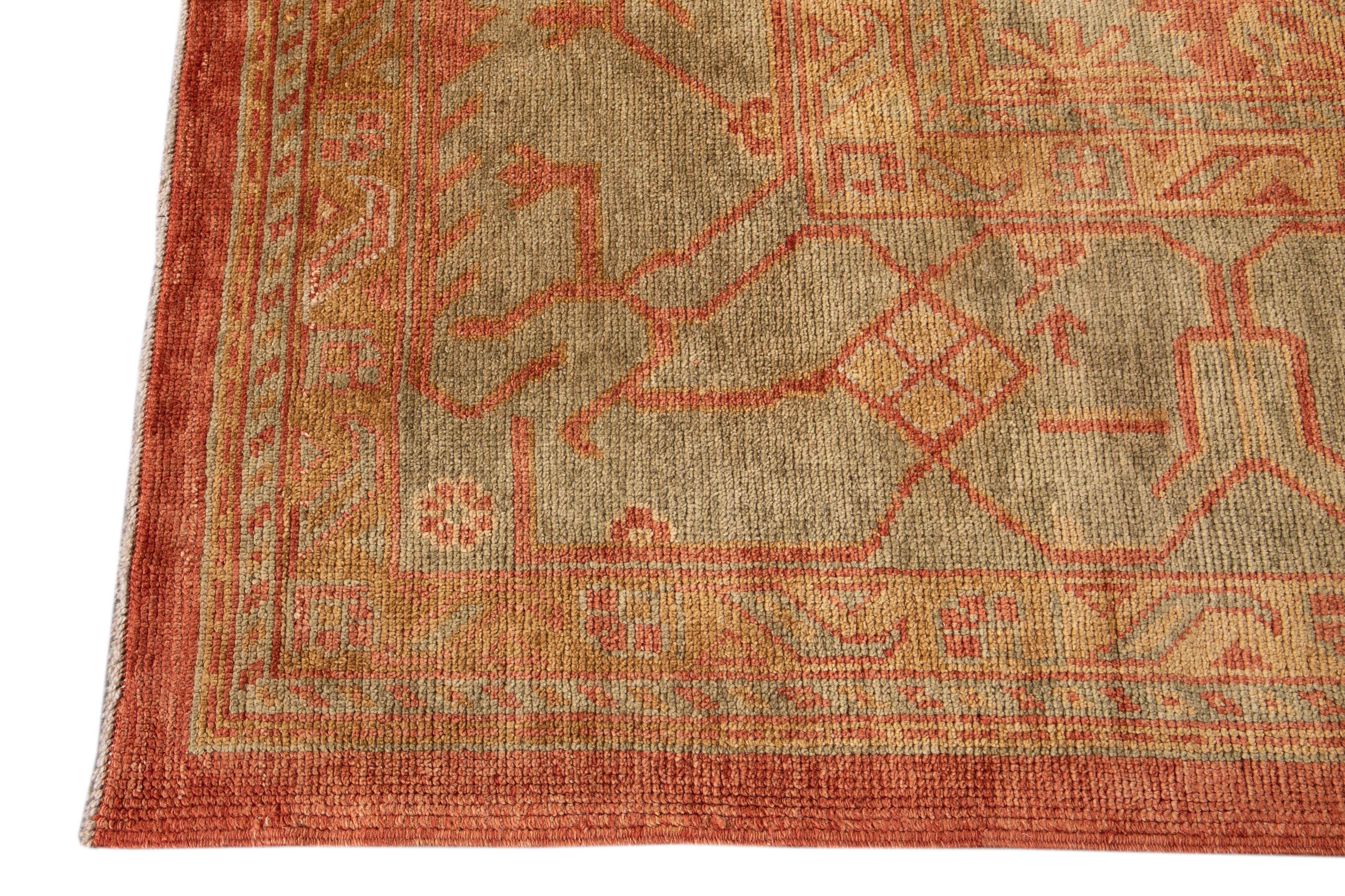 21st Century Contemporary Turkish Modern Oushak Design Wool Rug In New Condition For Sale In Norwalk, CT