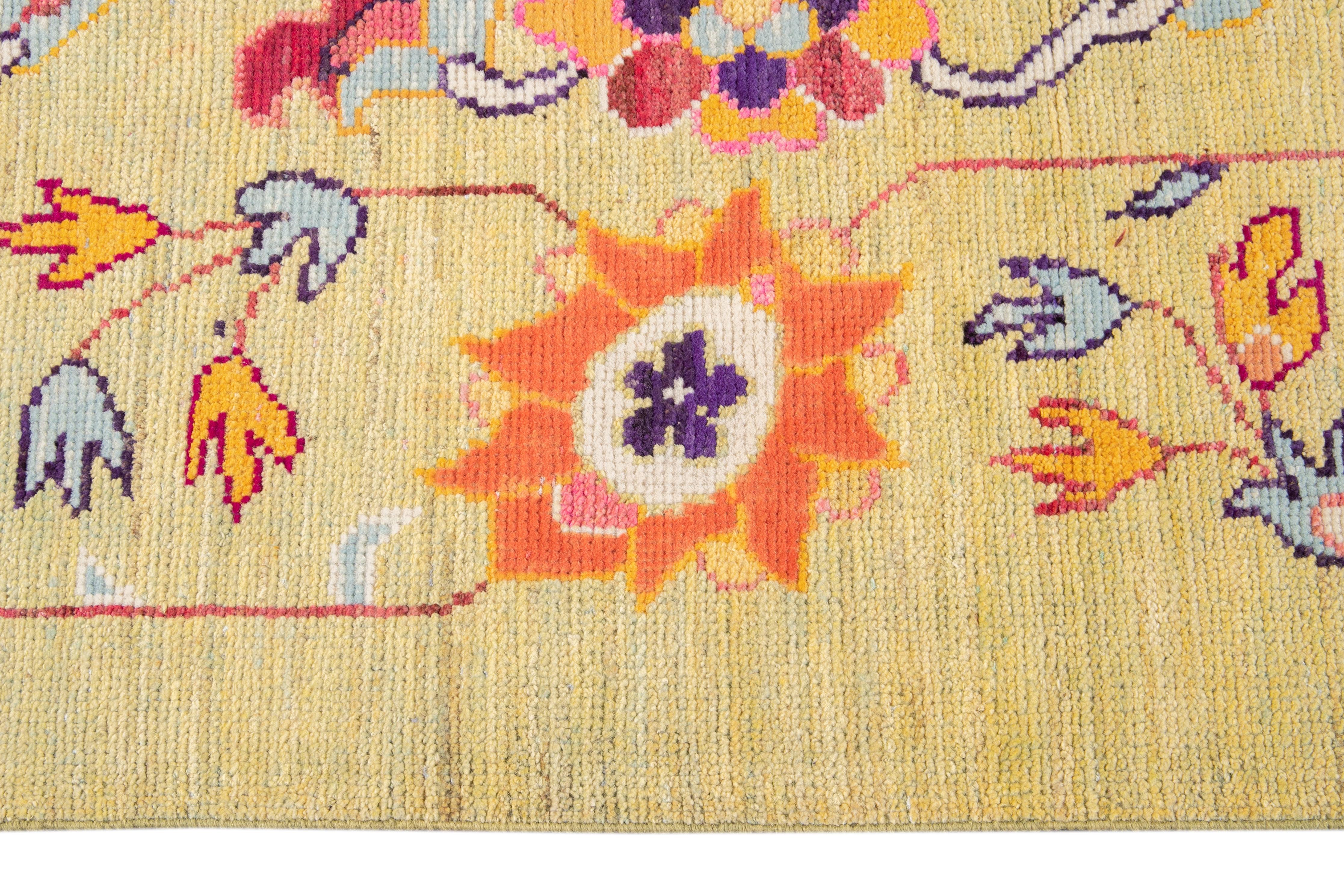 21st Century Contemporary Oushak Colorful Wool Rug For Sale 6