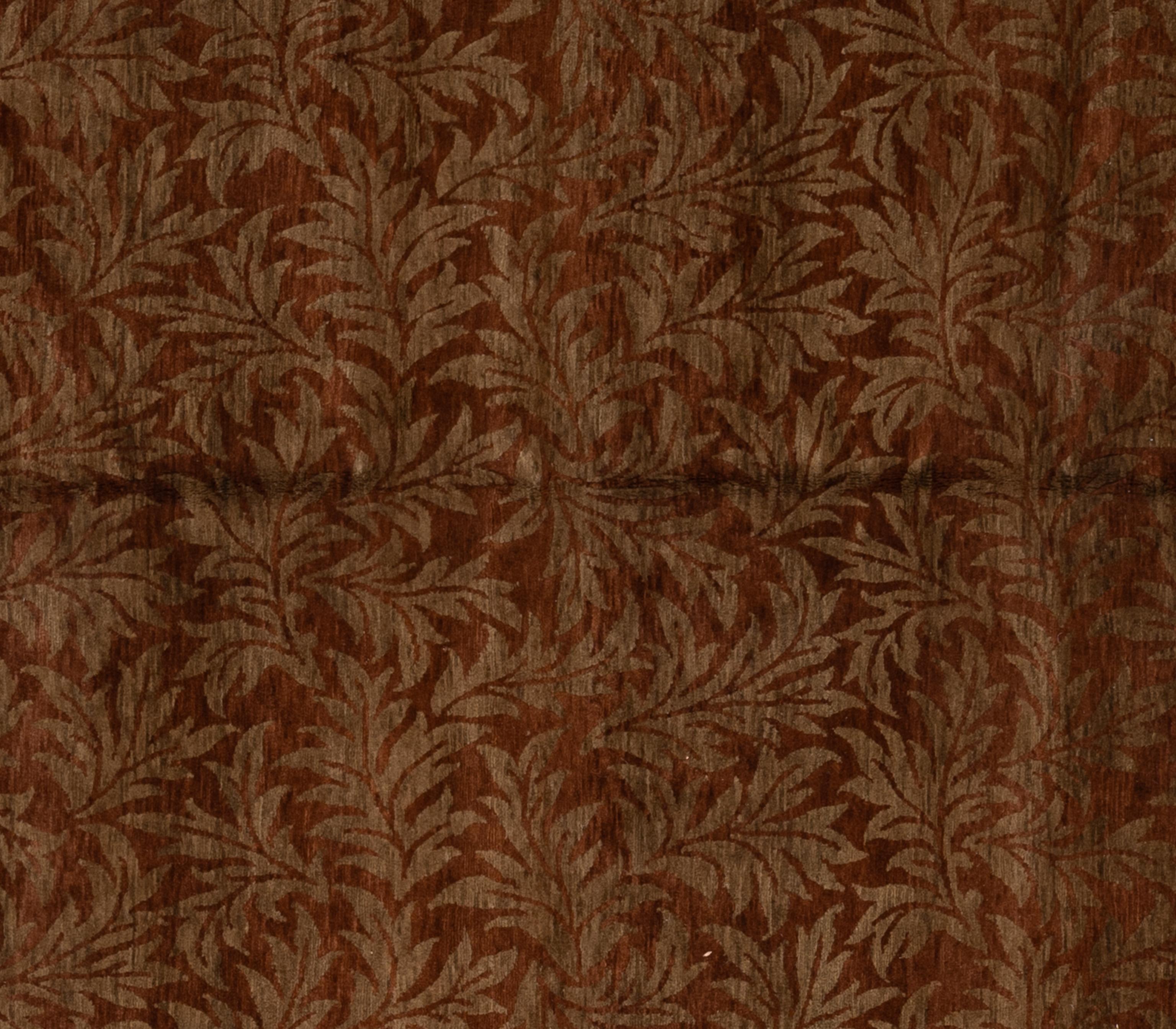 Verschönern Sie Ihr Zuhause mit diesem luxuriösen AM Contemporary Wollteppich, der in sorgfältiger Handarbeit in Nepal hergestellt wurde. Dieses exquisite Stück ist ein visuell fesselnder Blickfang für jeden Raum. Der von geschickten