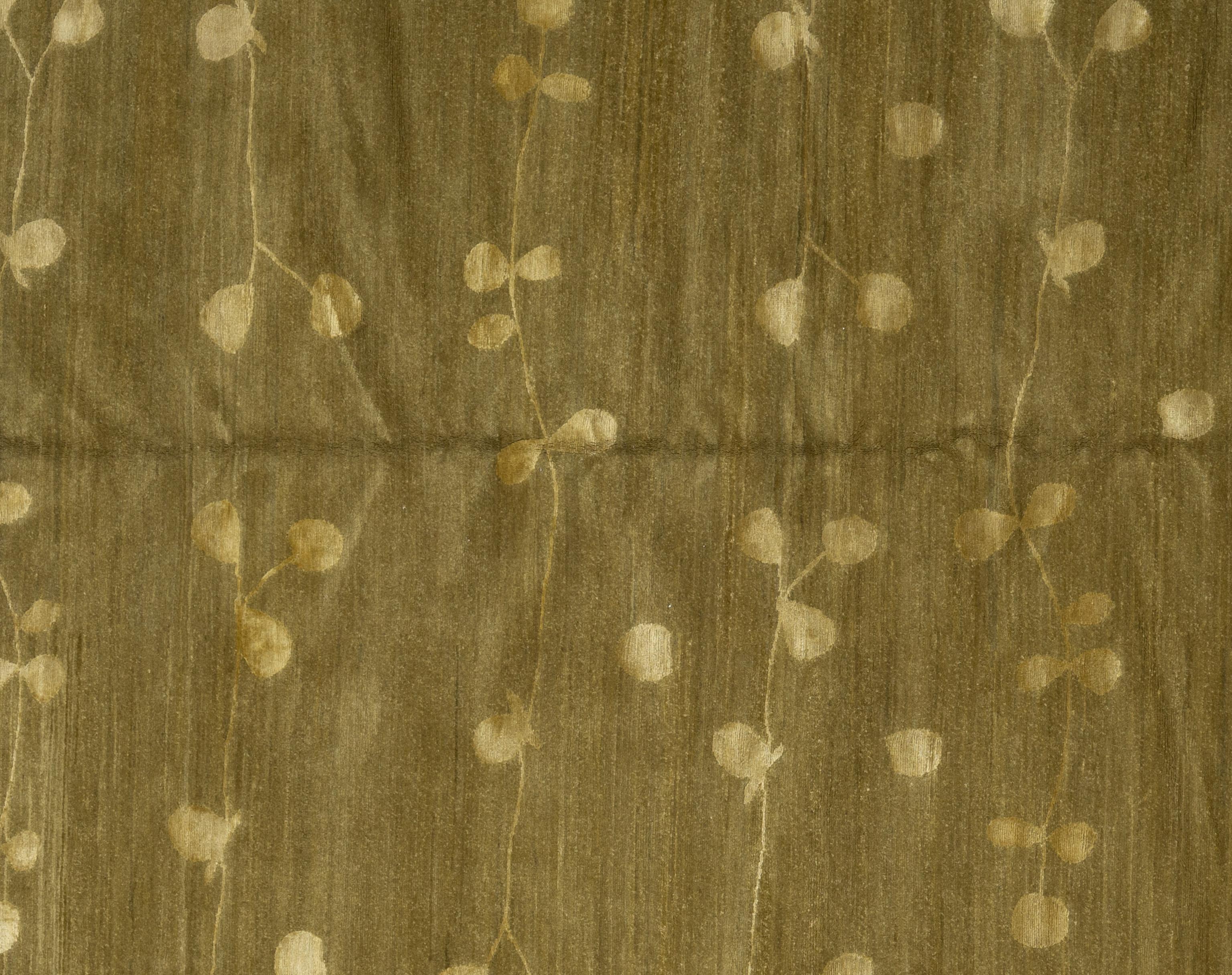 Verschönern Sie Ihr Zuhause mit diesem luxuriösen AM Contemporary Wollteppich, der in sorgfältiger Handarbeit in Nepal hergestellt wurde. Dieses exquisite Stück ist ein visuell fesselnder Blickfang für jeden Raum. Der von geschickten