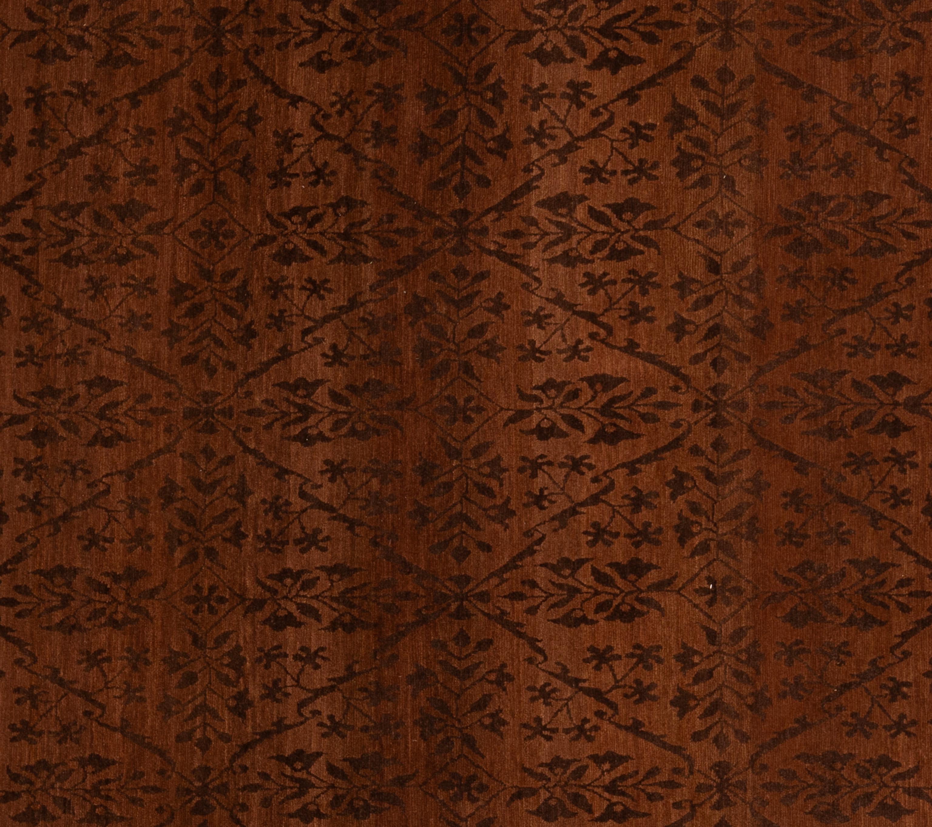 Rehaussez votre espace de vie avec l'allure intemporelle de notre tapis Contemporary fabriqué à la main, directement par les artisans du Népal. Fabriqués à partir de la laine la plus fine, nos tapis offrent non seulement une douceur luxueuse, mais