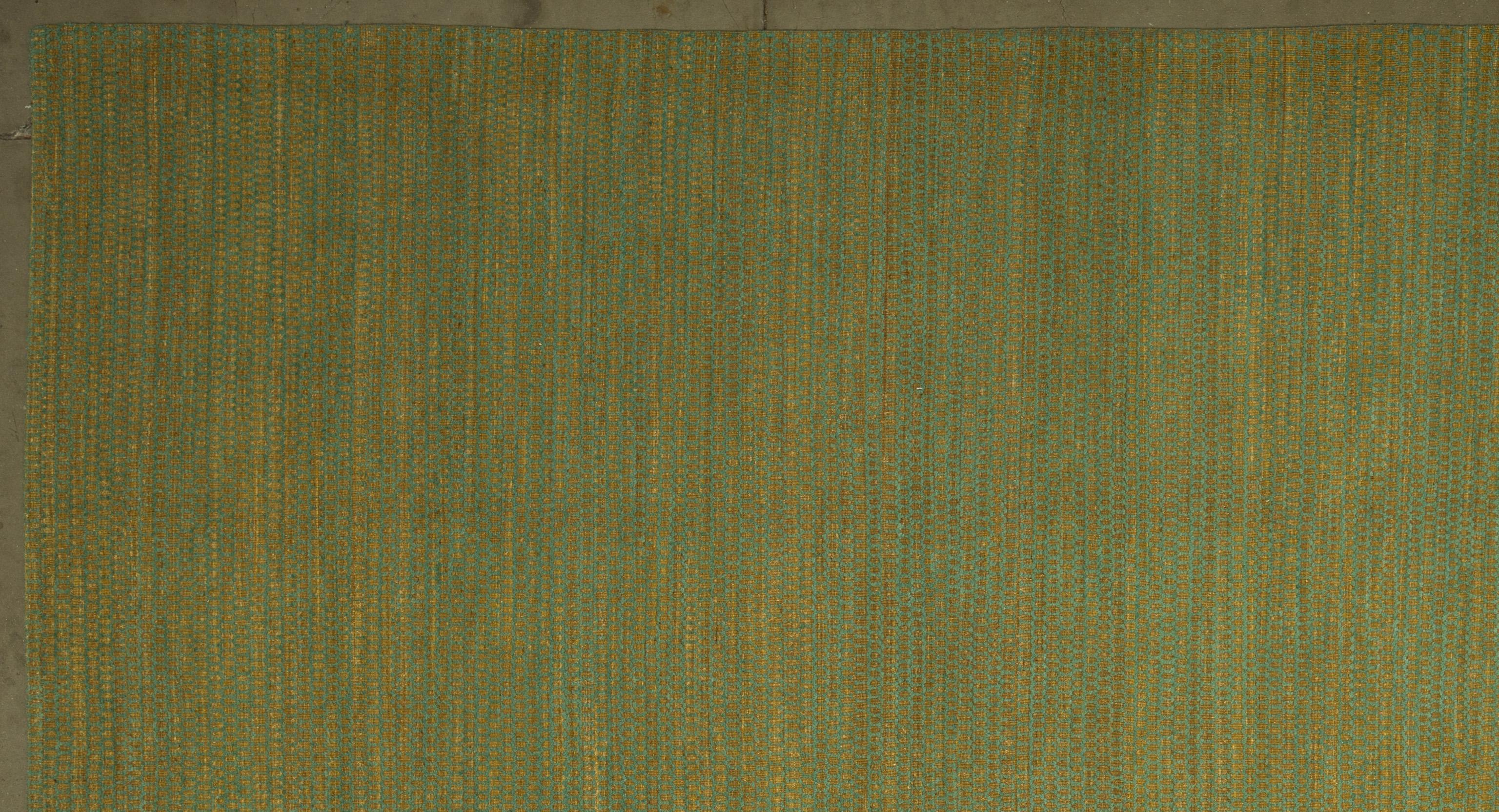 Modern 21st Century Contemporary Rug For Sale
