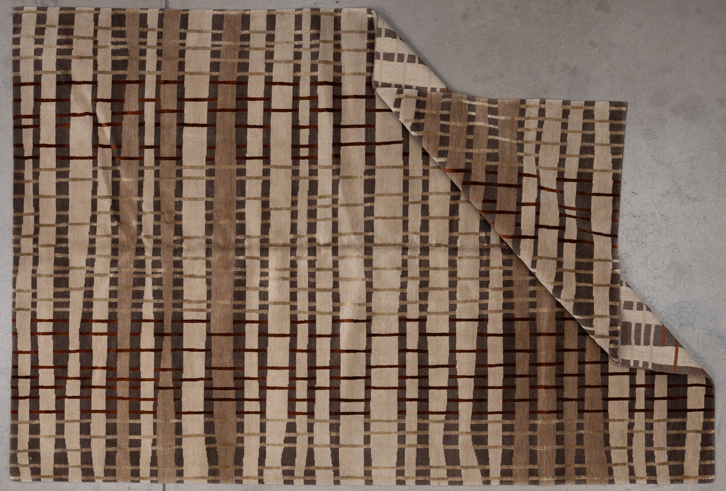 Hand-Woven 21st Century Contemporary Rug For Sale