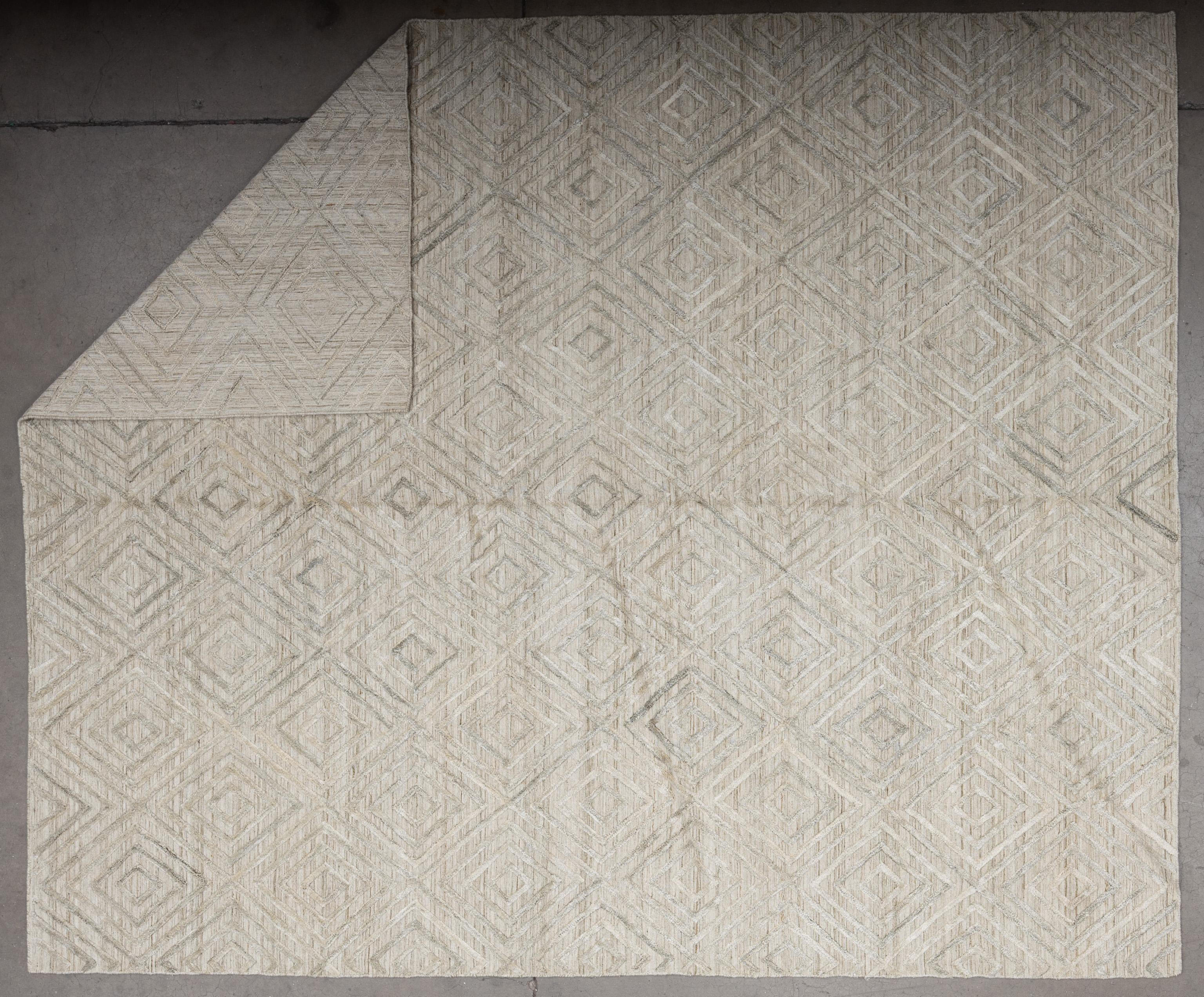 Hand-Woven 21st Century Contemporary Rug For Sale
