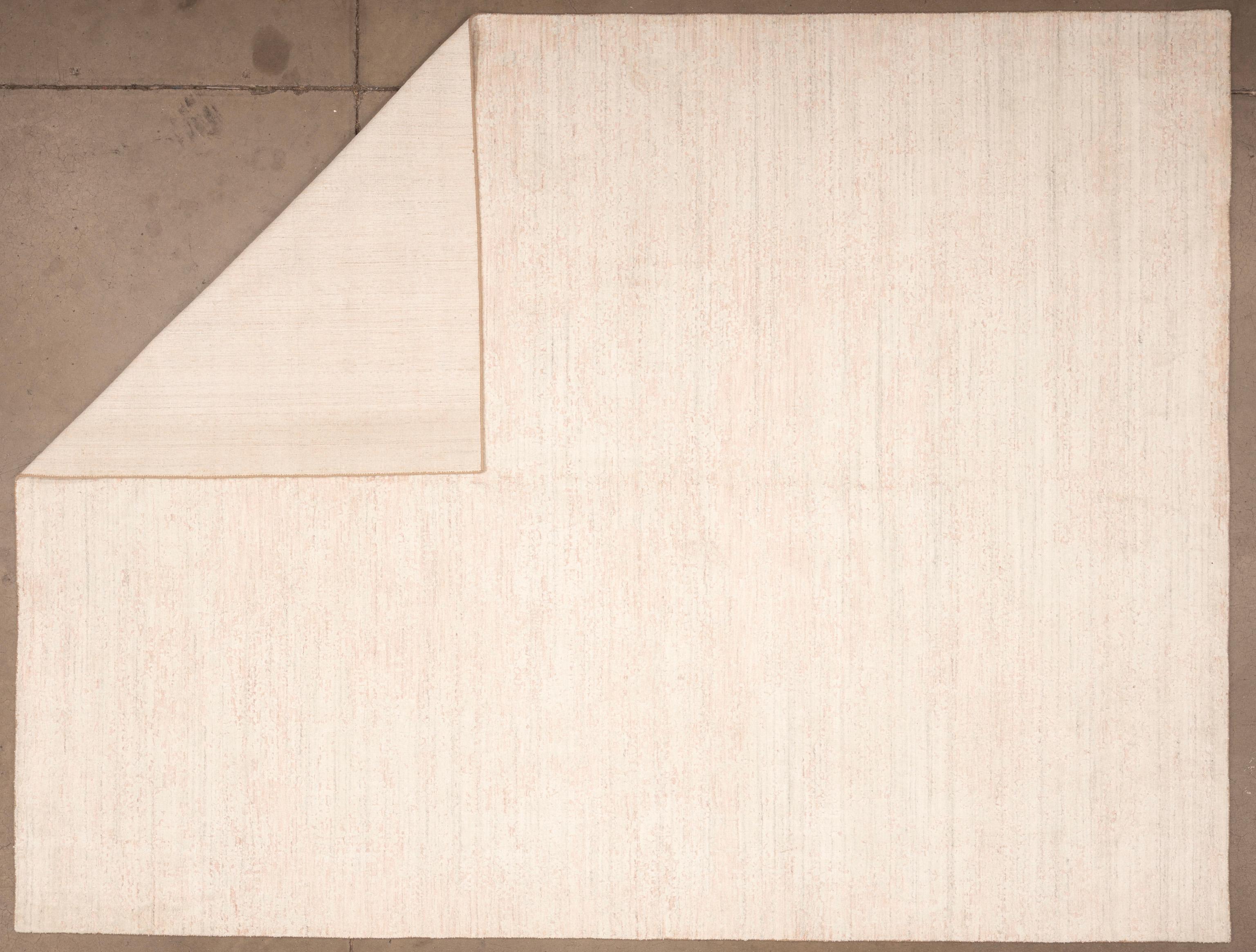 Hand-Woven 21st Century Contemporary  Rug For Sale