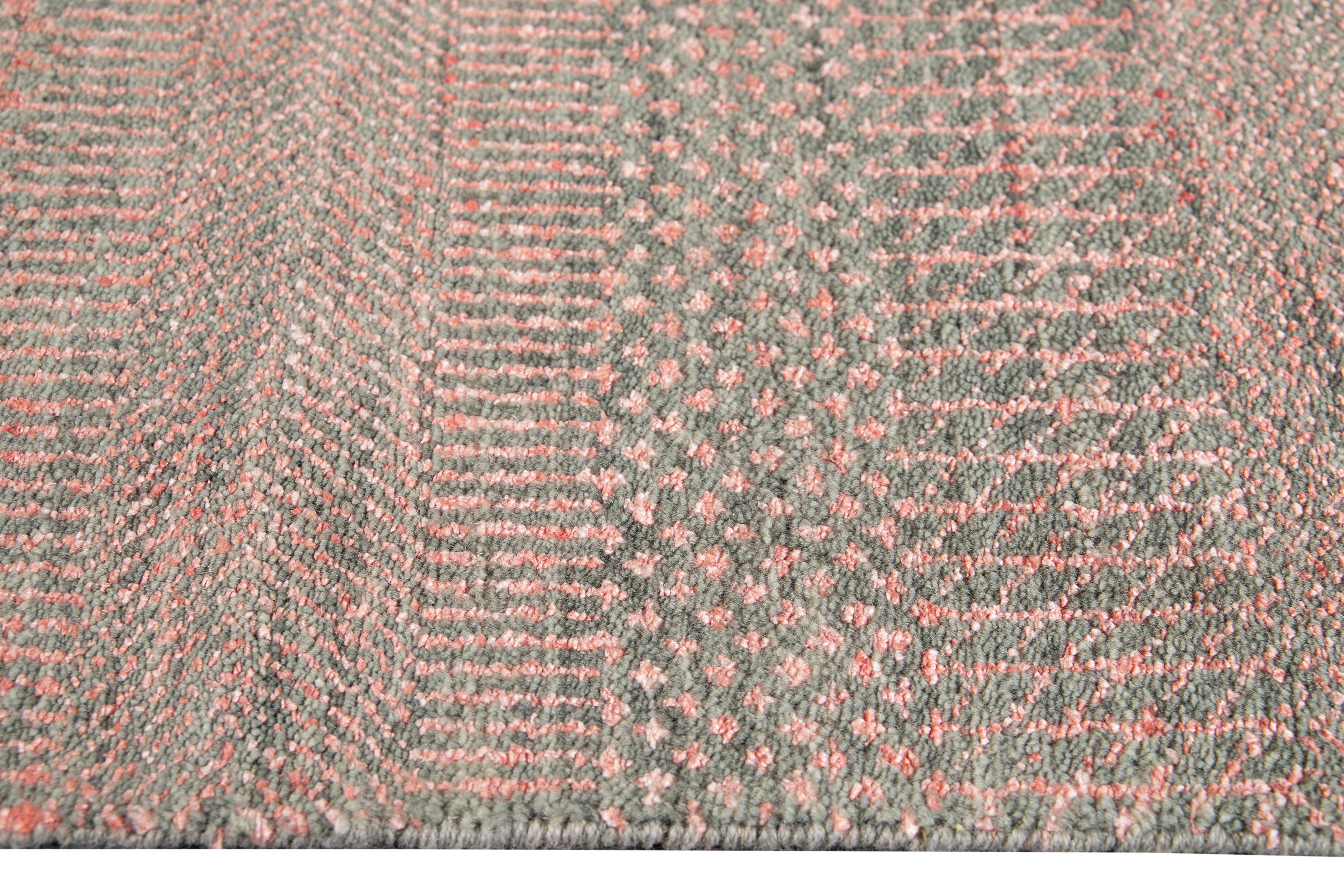 21st Century Contemporary Savannah Rug In New Condition For Sale In Norwalk, CT