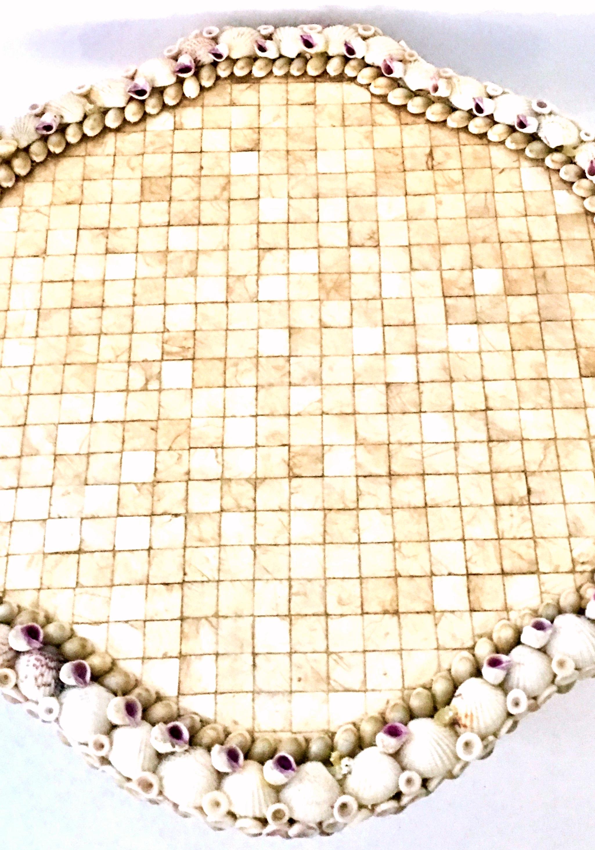 table tripode en nacre incrustée de coquillages:: 21e siècle:: contemporaine 4